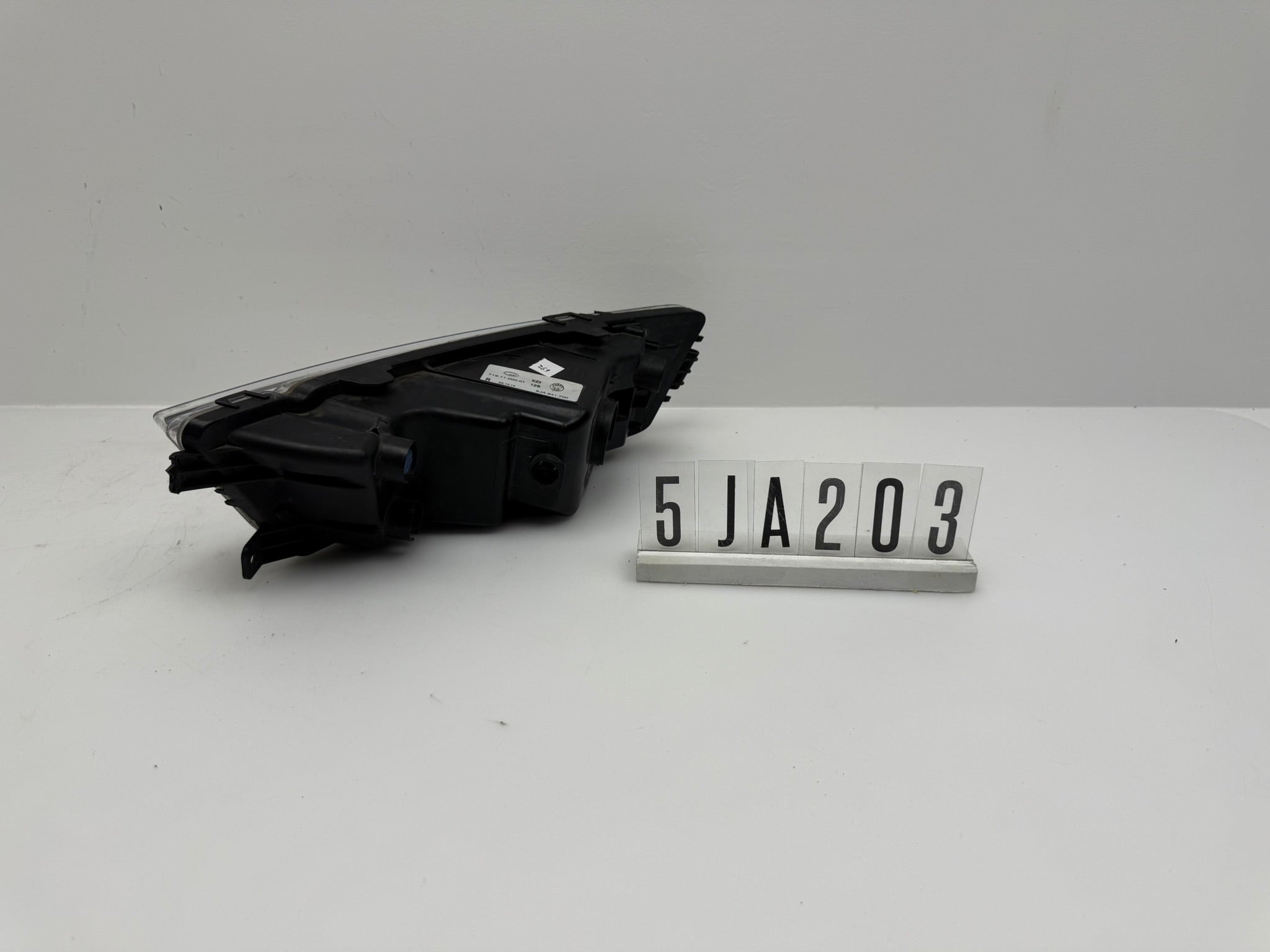 5JA.941.700; 5JA 2 03; 269 Skoda Rapid NH Nebelscheinwerfer rechts