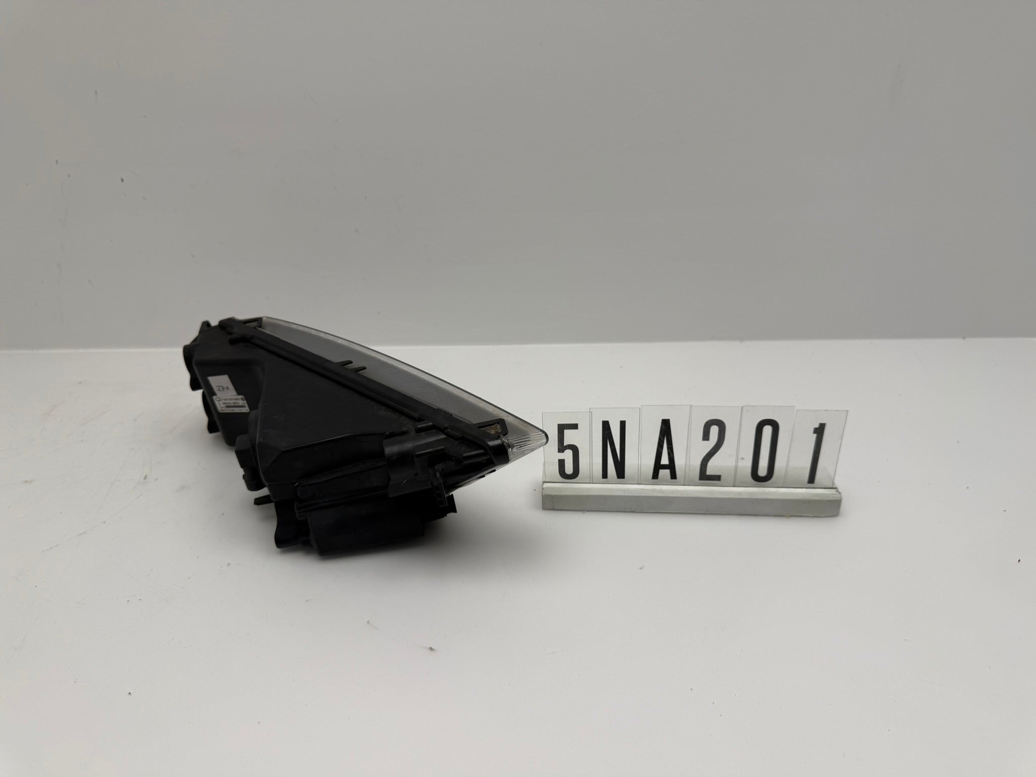 5NA.941.699; 5JA 2 01-02; 267-268 VW TIGUAN AD BW Nebelscheinwerfer links