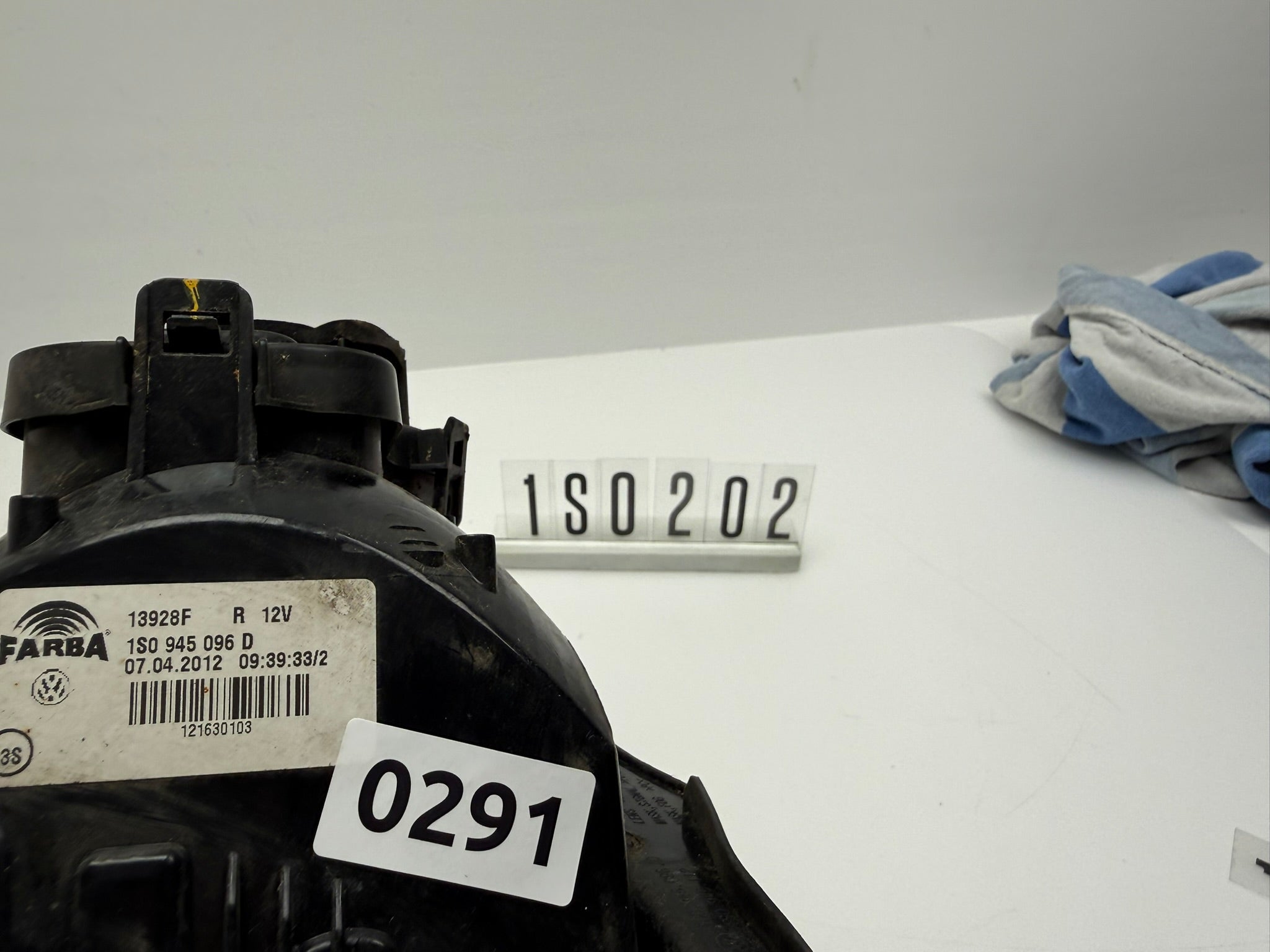 1S0 945 096 D; 1S0 2 02; 291 VW Up! Rückleuchte Links (Kopie)