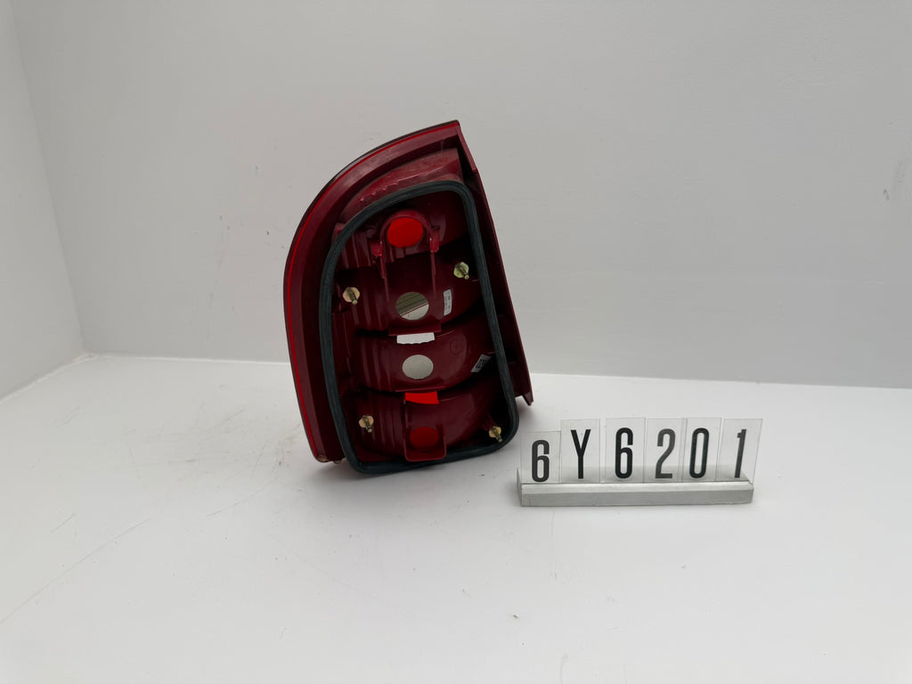 6Y6 945 096B; 6Y6 2 01; 295 SKODA FABIA MK1 Rückleuchte rechts
