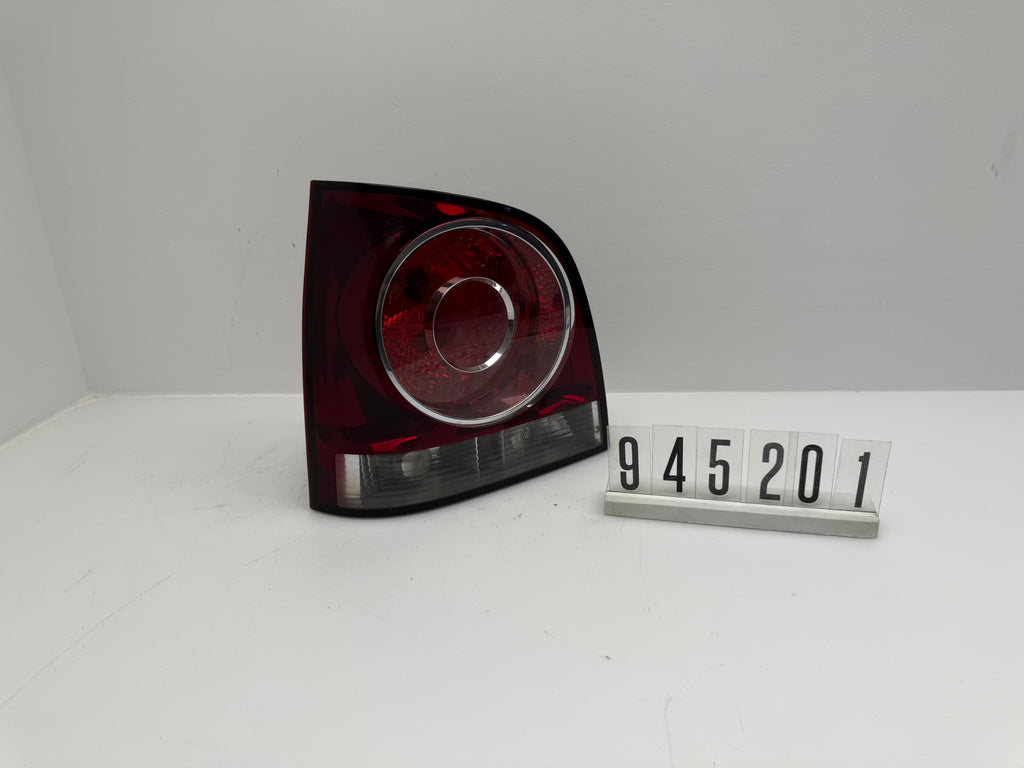 945 347;  945 2 01; 297 VW Polo 9N Rückleuchte links