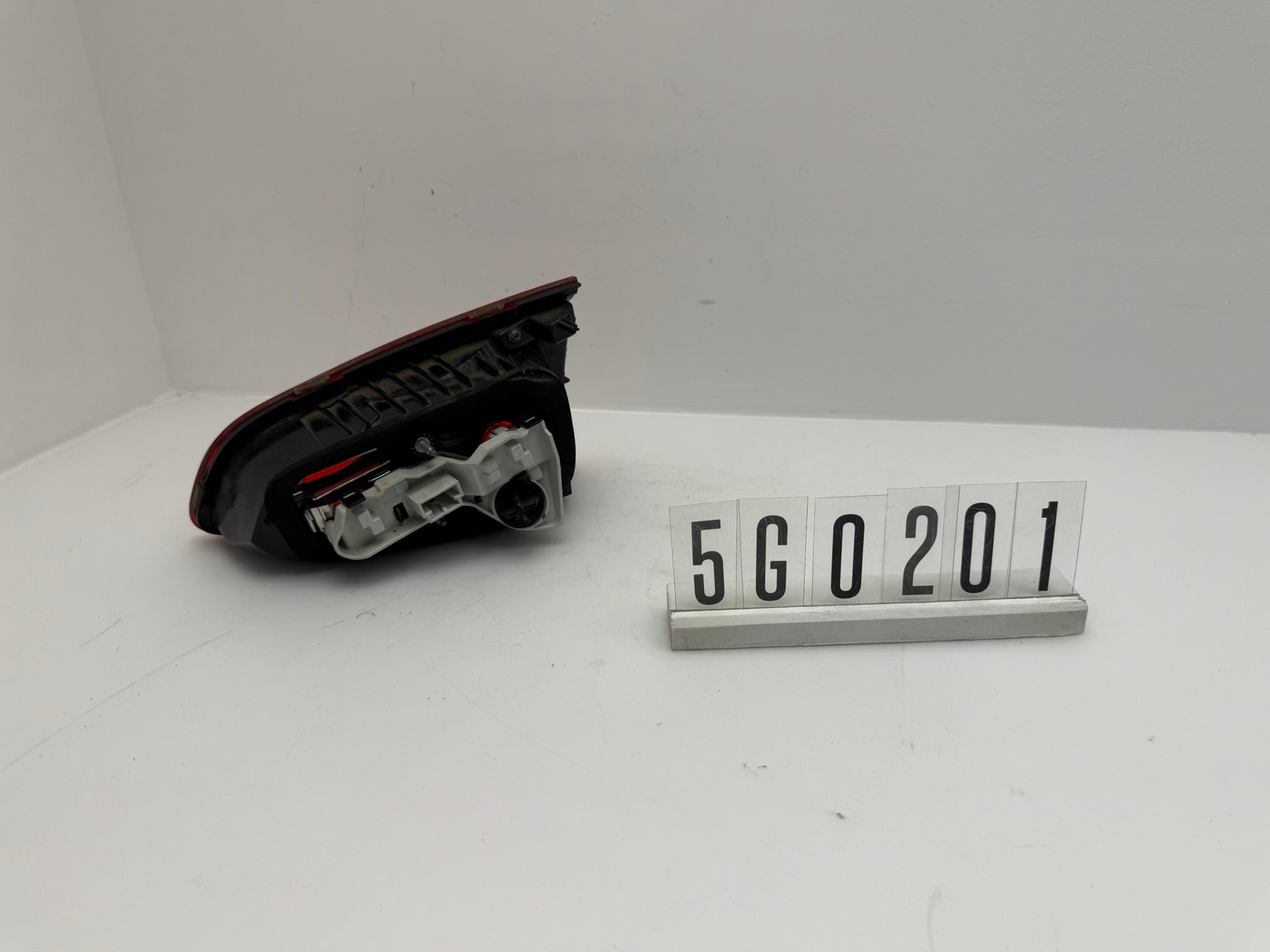 5G0 945 093 R; 5G0 2 01; 305 Golf 7 VII 5G Rückleuchte links innen