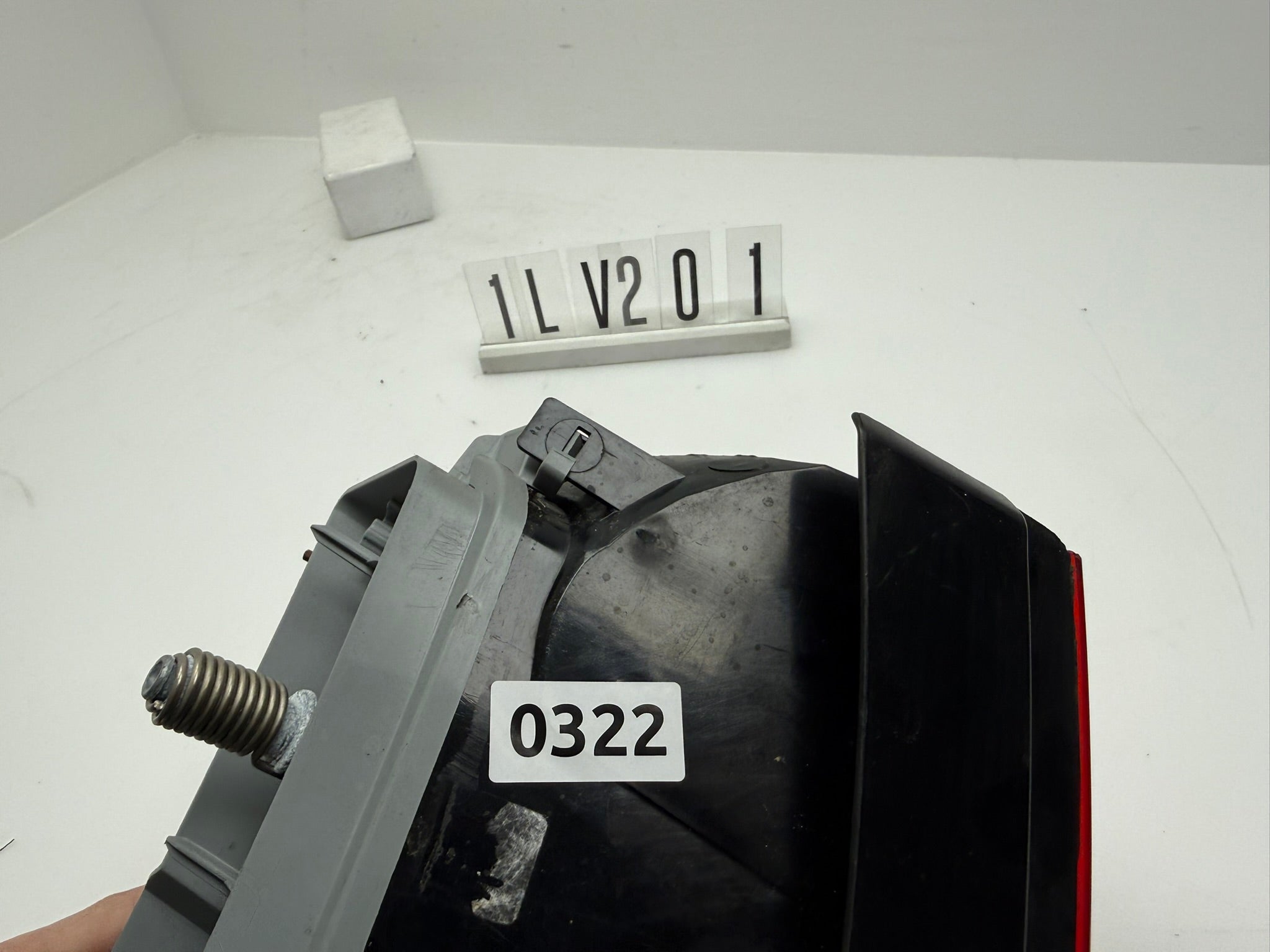 5Z0945096; 1LV 2 01; 322 VW Fox 5Z Rückleuchte rechts