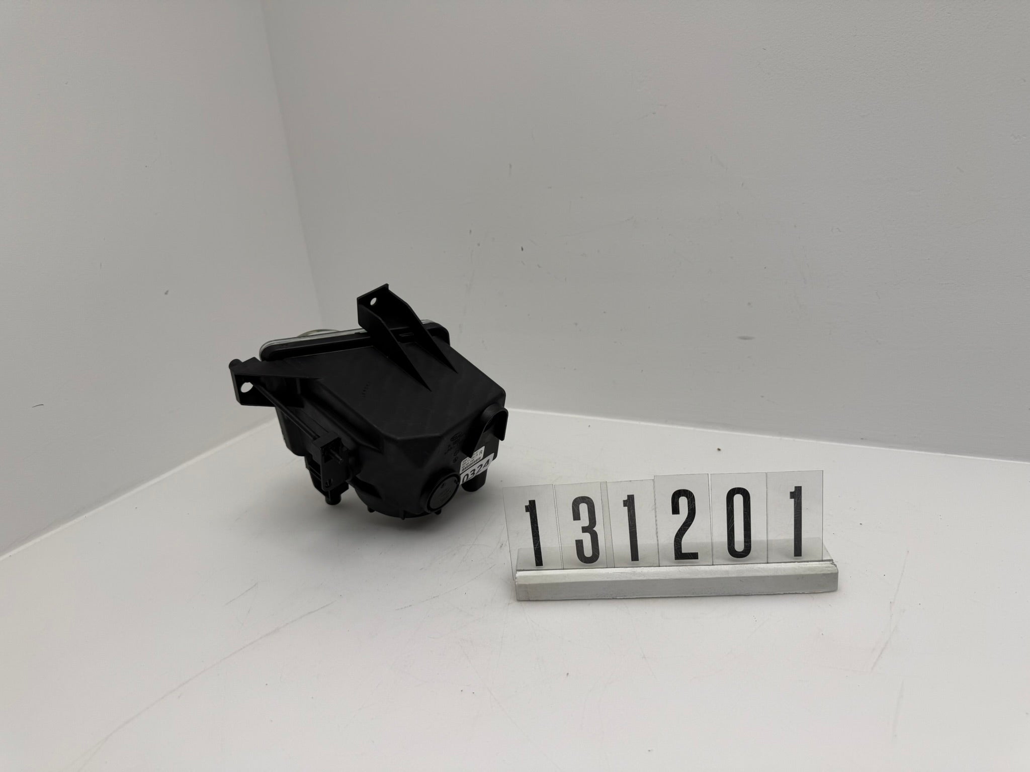 5901100001 STO55218; 131 2 01-02; 324-325Opel Vectra C Nebelscheinwerfer rechts