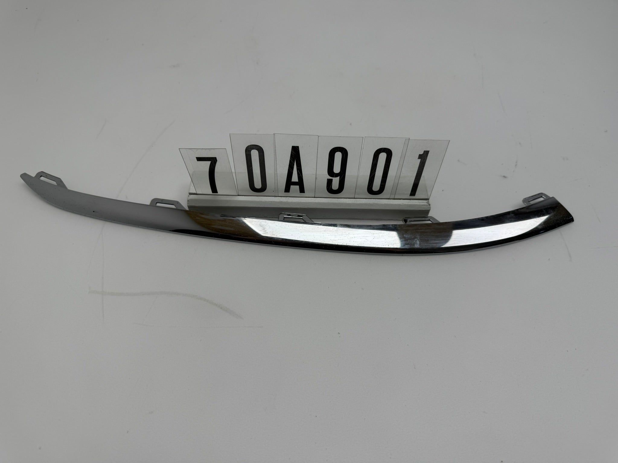 5G0 853 764 A / 70A 528 358; 70A 9 01; 336 VW GOLF MK7 Chromleiste