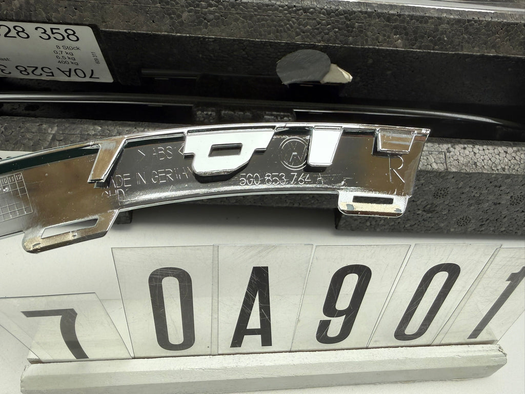 5G0 853 764 A / 70A 528 358; 70A 9 01; 336 VW GOLF MK7 Chromleiste