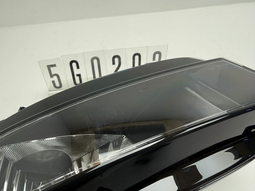5G0.941.662   /   1ND  011.223-02; 5G0 2 01-04; 338-341 VW GOLF 7 (VII) Nebelscheinwerfer vorne rechts