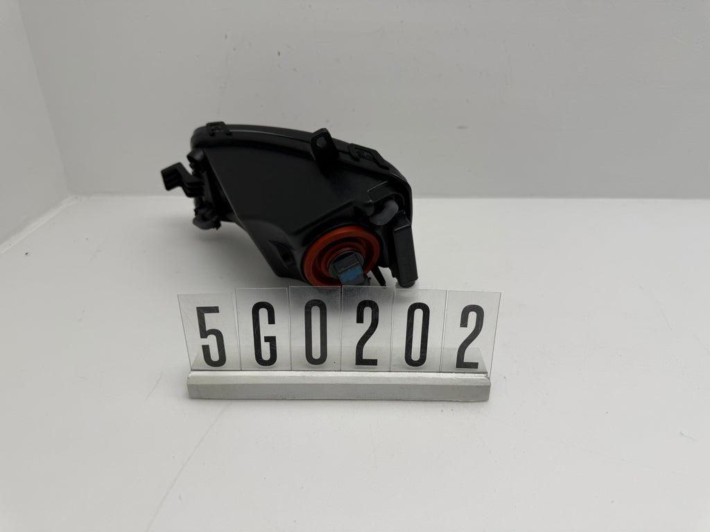 5G0.941.662   /   1ND  011.223-02; 5G0 2 01-04; 338-341 VW GOLF 7 (VII) Nebelscheinwerfer vorne rechts