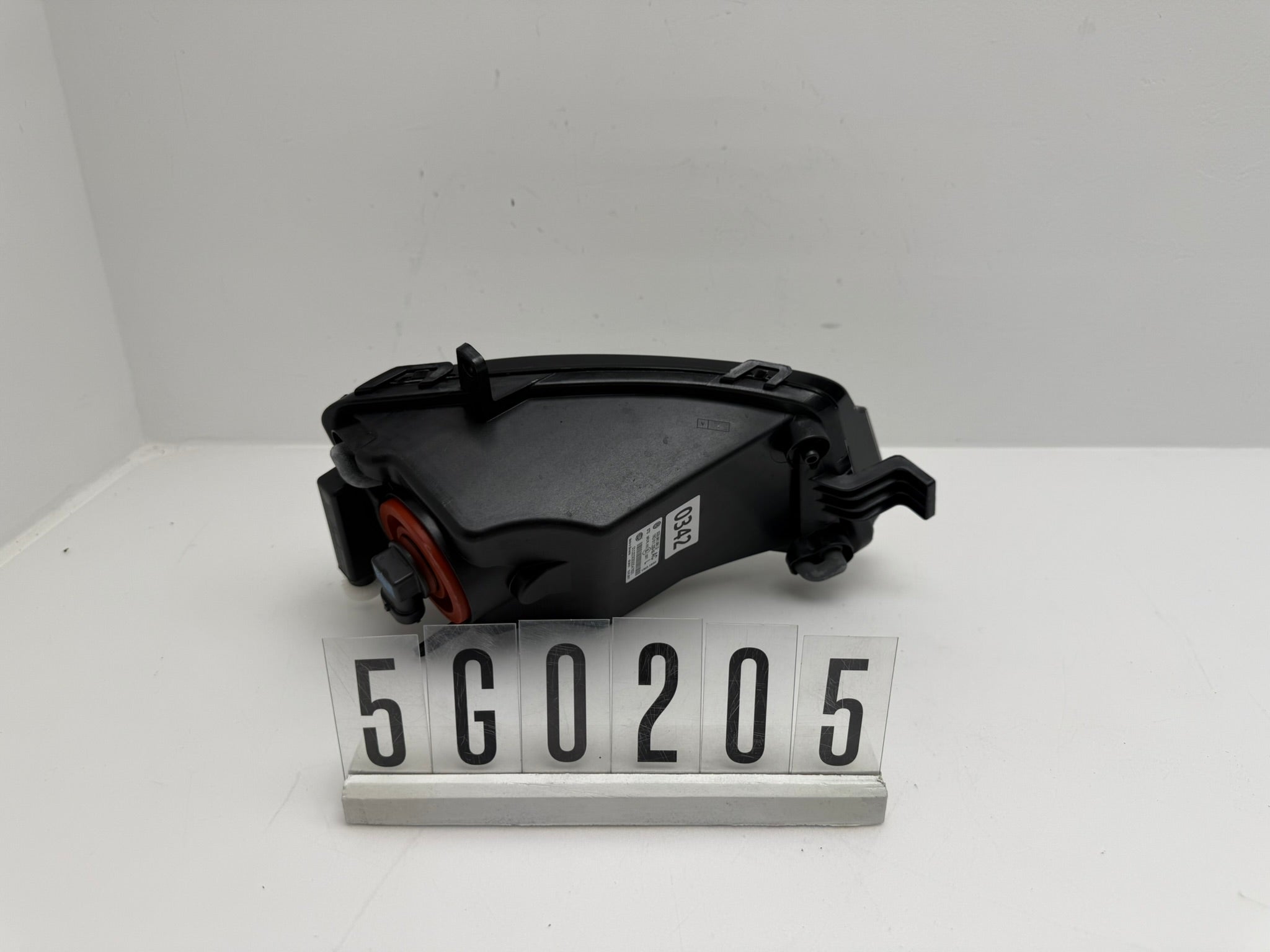 5G0.941.661   /   1ND  011.223-05; 5G0 2 06; 343 VW GOLF 7 (VII) Nebelscheinwerfer vorne rechts (Kopie)