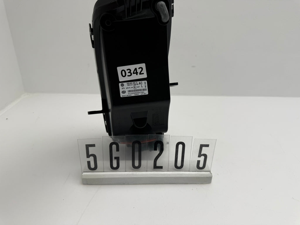 5G0.941.661   /   1ND  011.223-05; 5G0 2 06; 343 VW GOLF 7 (VII) Nebelscheinwerfer vorne rechts (Kopie)