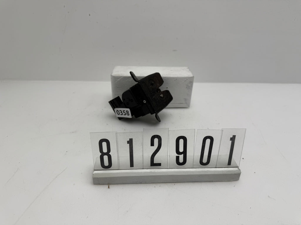 81230-1H300; 812 9 01; 358 HYUNDAI IX35 Heckklappenschlos