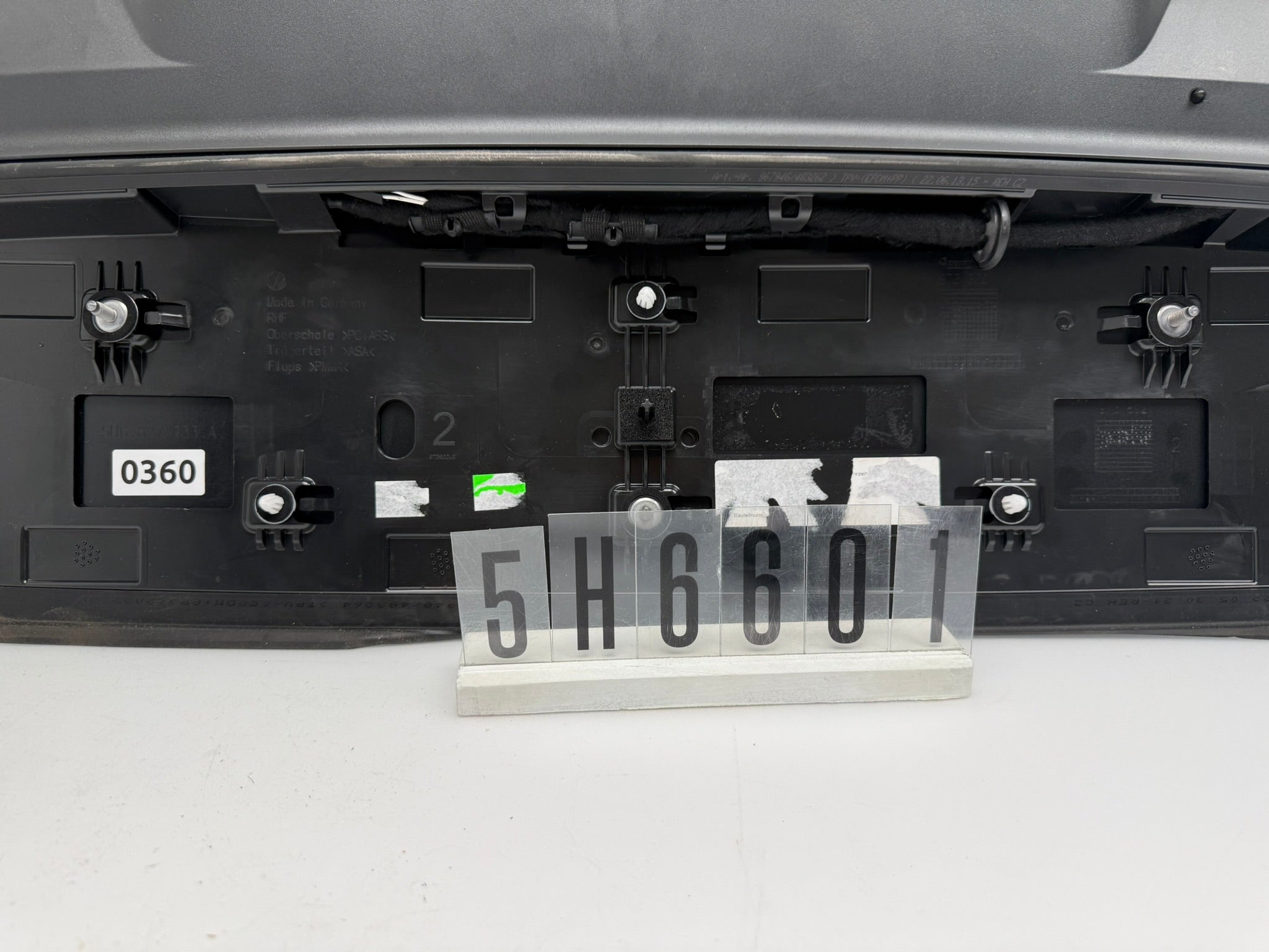 5H6.827.933.A; 5H6 6 01; 360 VW Golf 8 VIII 5H0 5H6 Heckspoiler Spoiler-Lippe