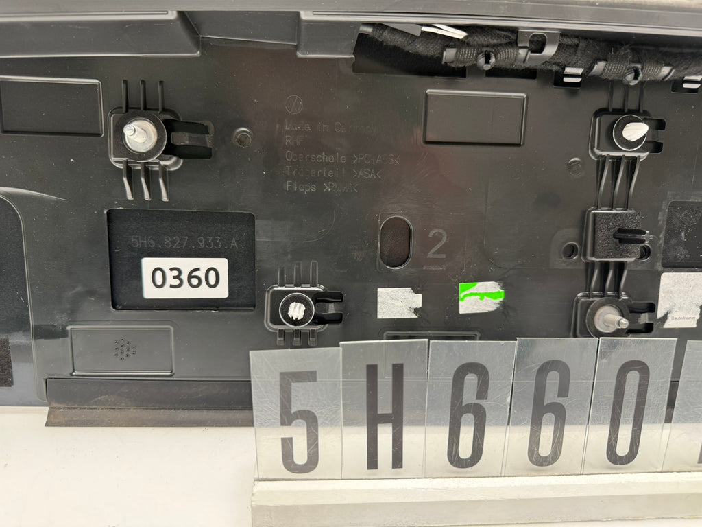 5H6.827.933.A; 5H6 6 01; 360 VW Golf 8 VIII 5H0 5H6 Heckspoiler Spoiler-Lippe