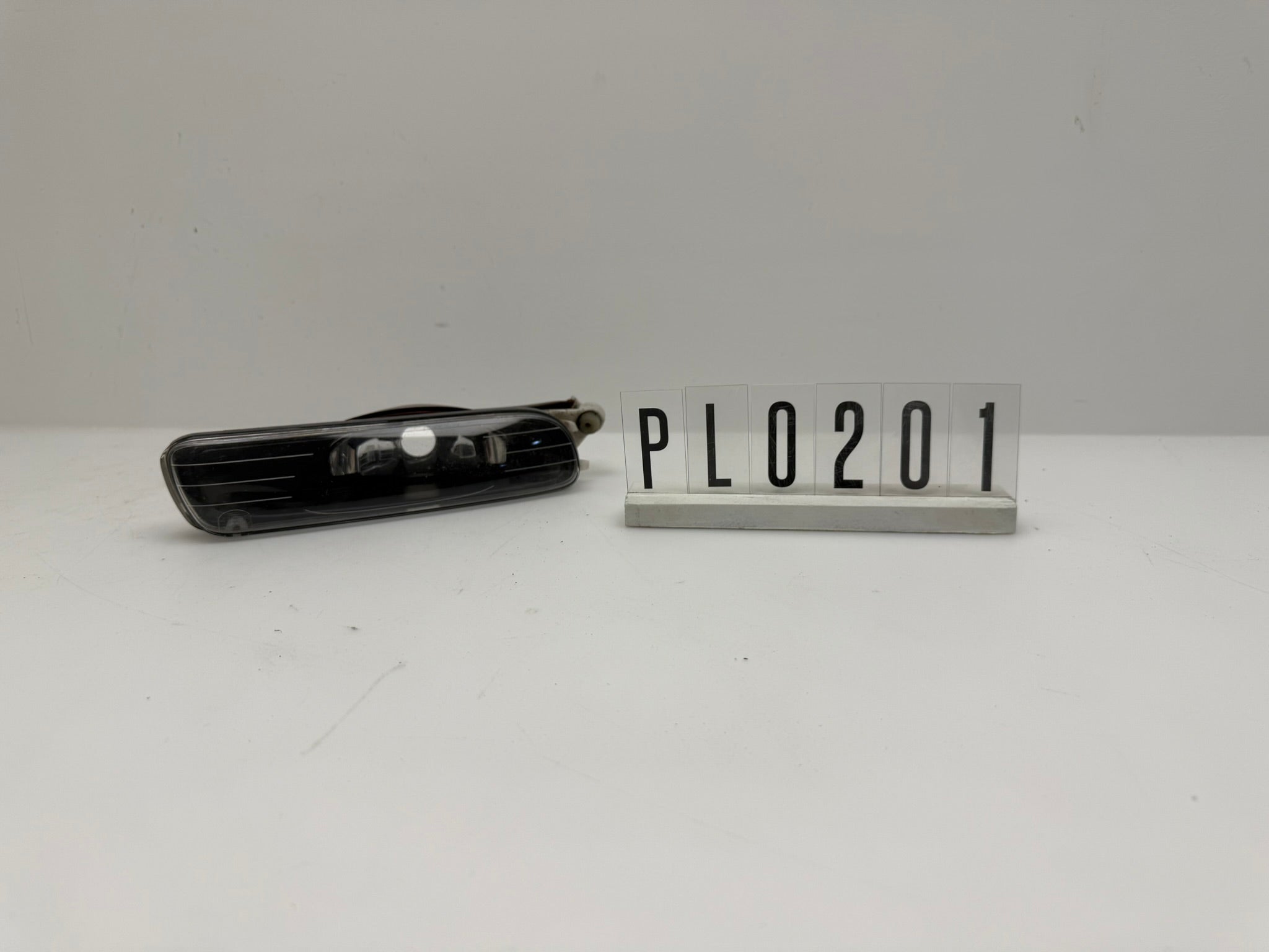 PL02B0305, 367, BMW E46 Rückleuchte Rechts
