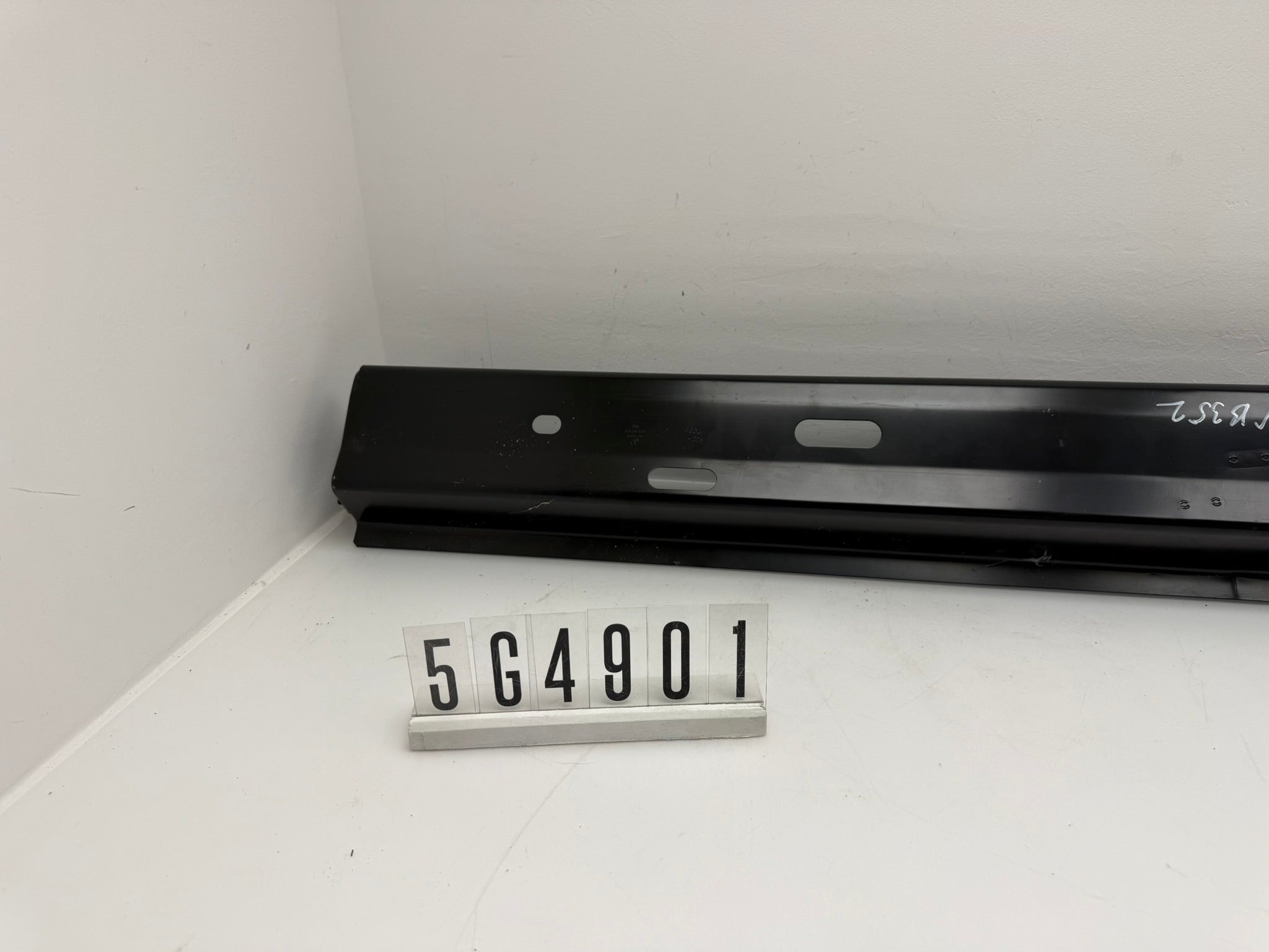 5G4809378 / 5G4810610; 5G4 9 01; 378 Vw Golf 7 Seitenteil B-Säule rechts