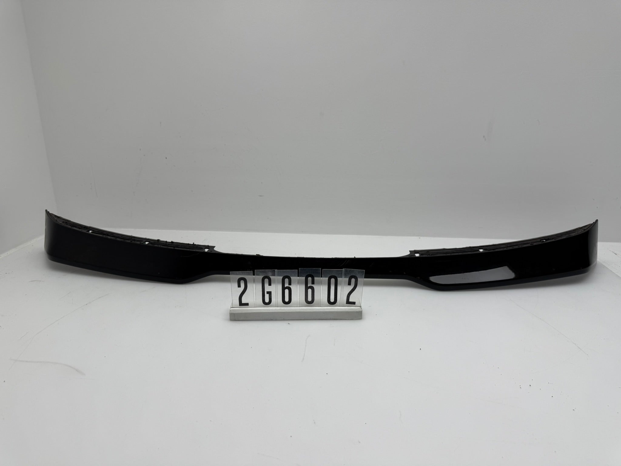 2G6.827.934; 2G6 6 02-03; 380/381 VW POLO Heckklappenspoiler