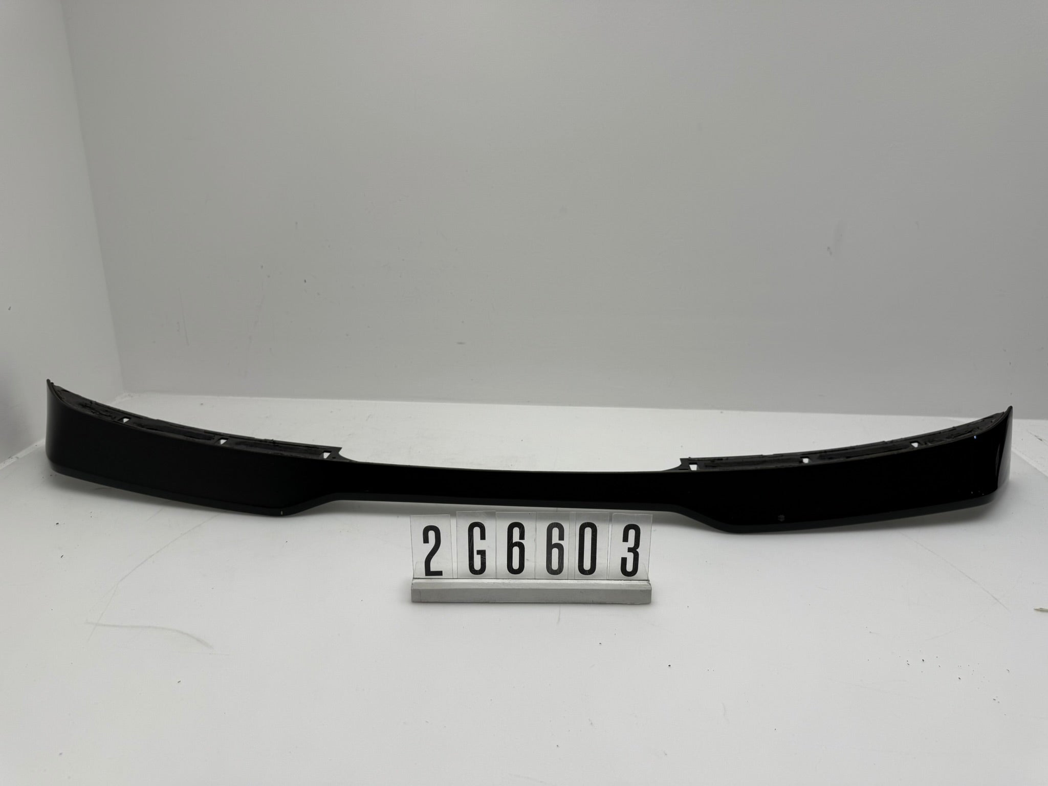 2G6.827.934; 2G6 6 02-03; 380/381 VW POLO Heckklappenspoiler