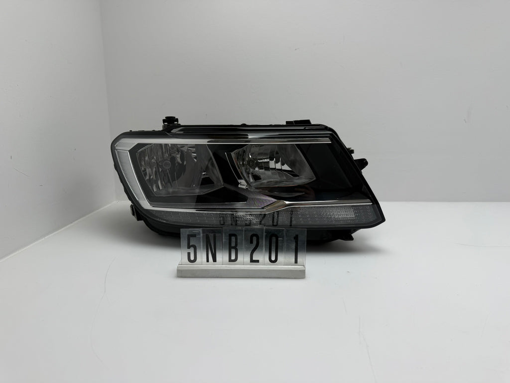 5NB 941 006 B, 387, VW Tiguan II 5N Scheinwerfer Rechts