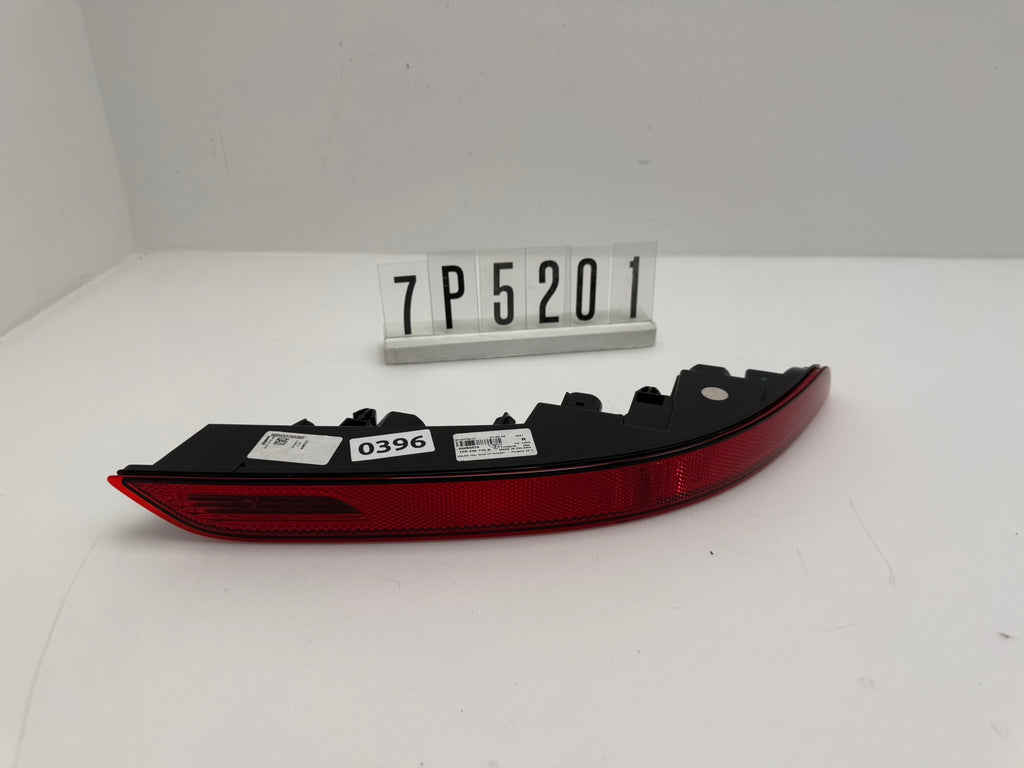 7P5945702B, 396, NEBELSCHEINWERFER HINTEN RECHTS PORSCHE CAYENNE