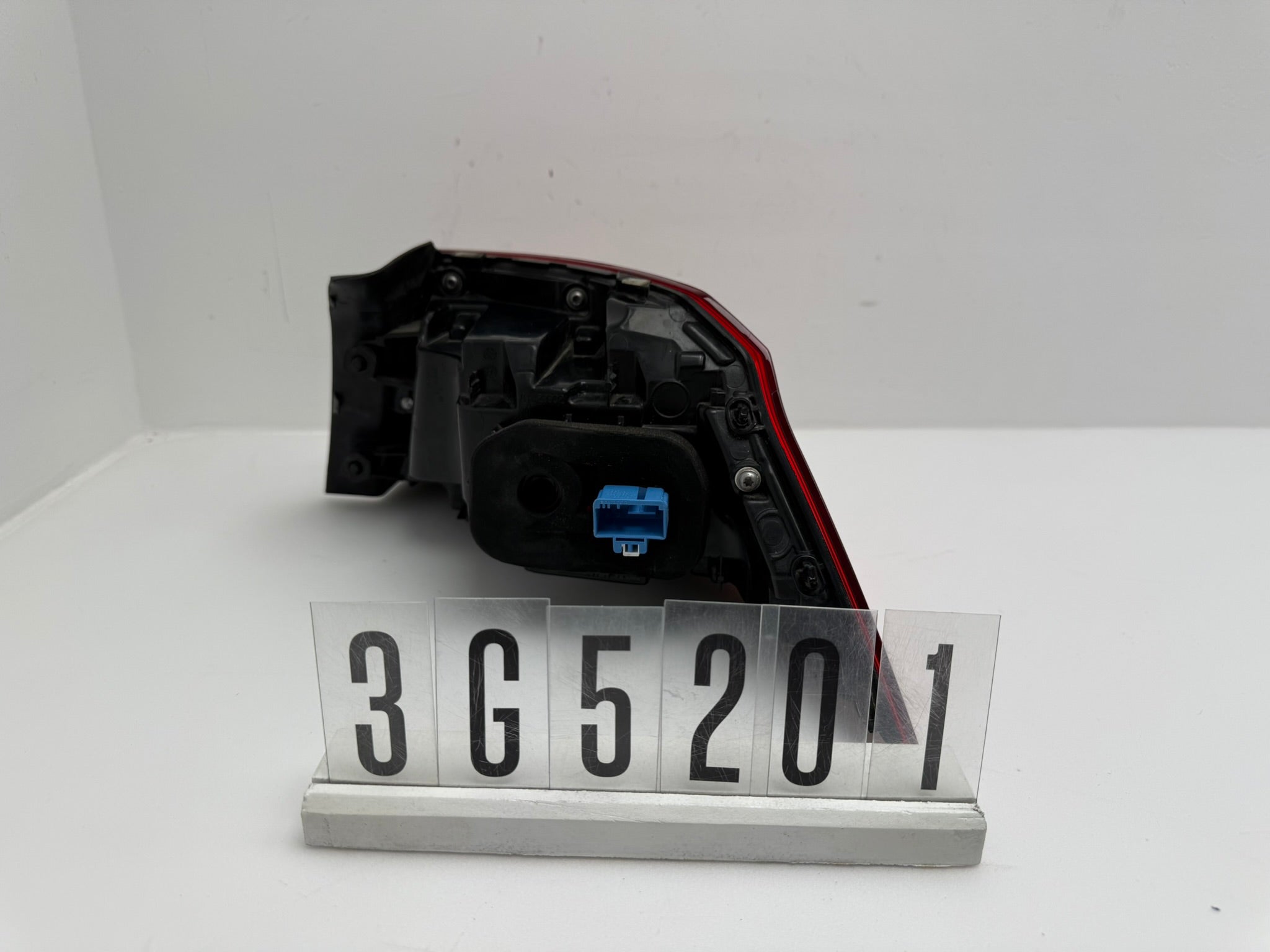 3G5.945.207.C, 399, VW Passat B8 Rückleuchte Hinten Links