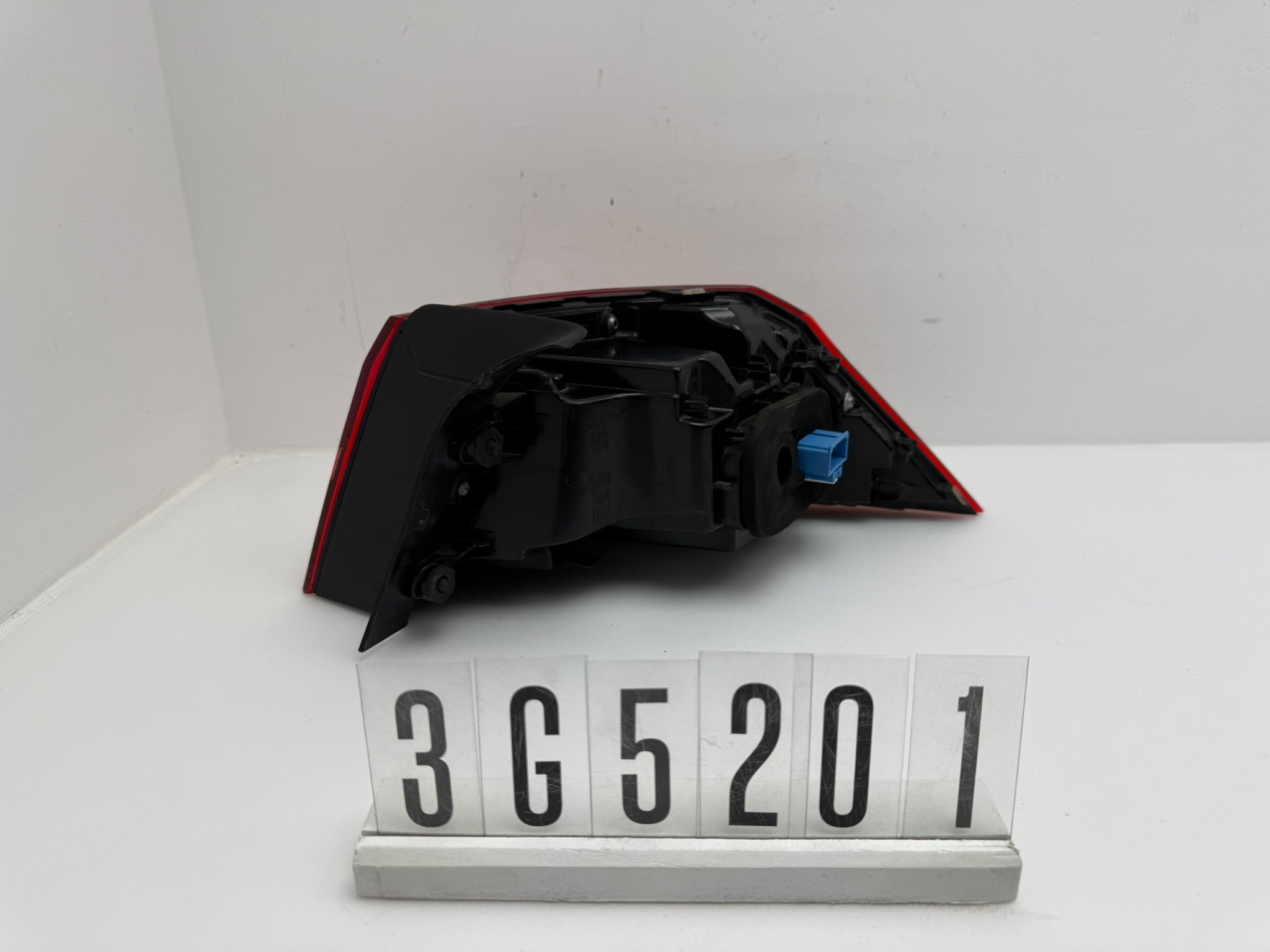 3G5.945.207.C, 399, VW Passat B8 Rückleuchte Hinten Links