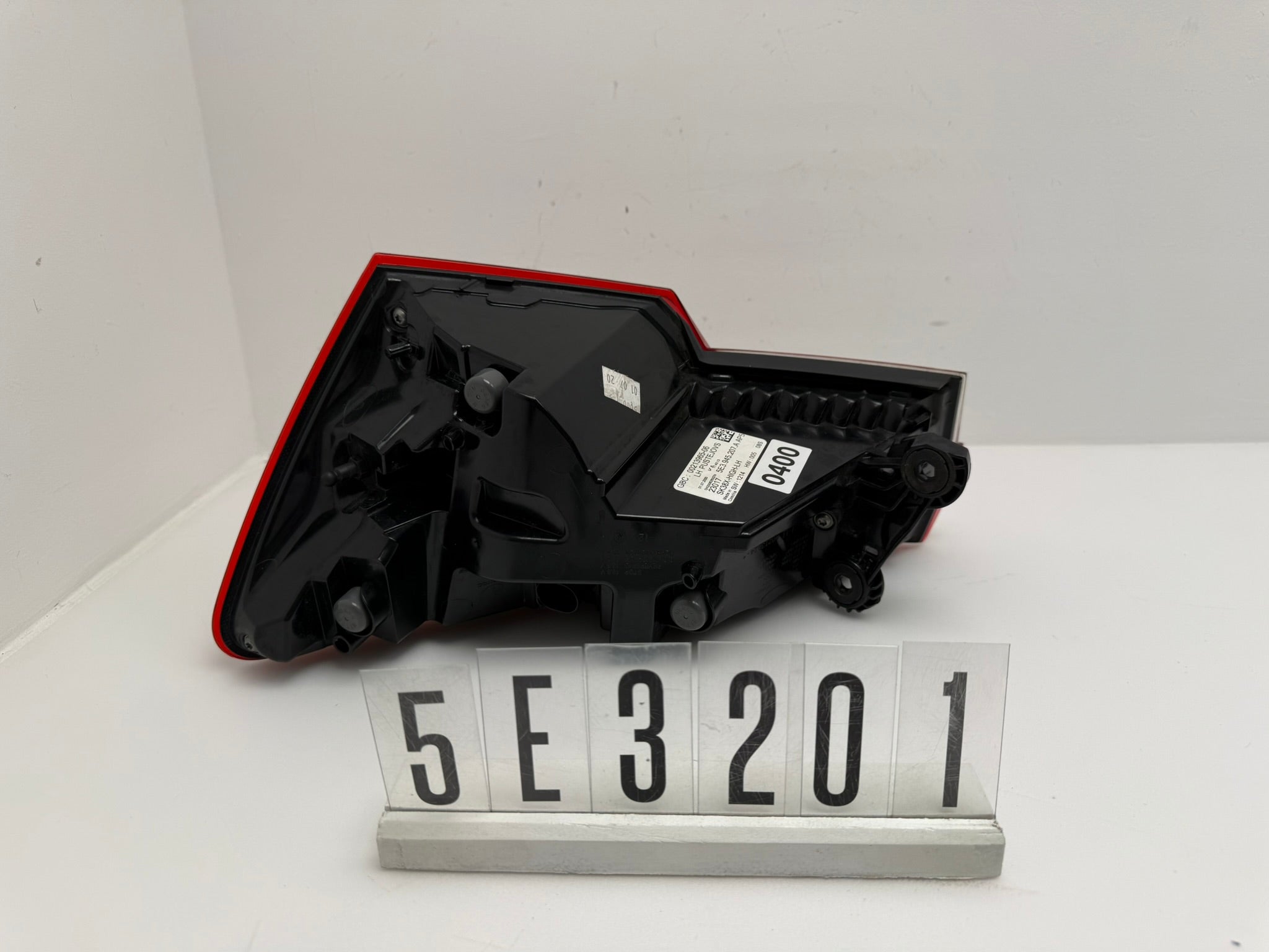 5E3.945.207.A, 400, Skoda Octavia Combi Rückleuchte LED