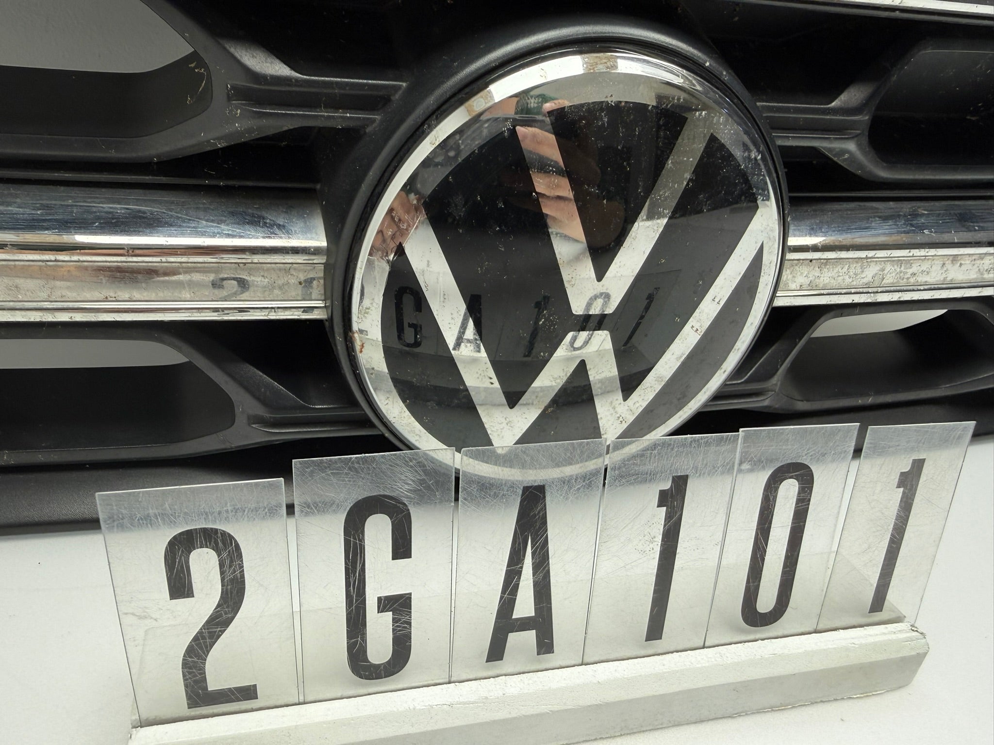 2GA.853.653.H; 2GA 1 01; 418 VW T-ROC 2GA FACELIFT Kühlergrill
