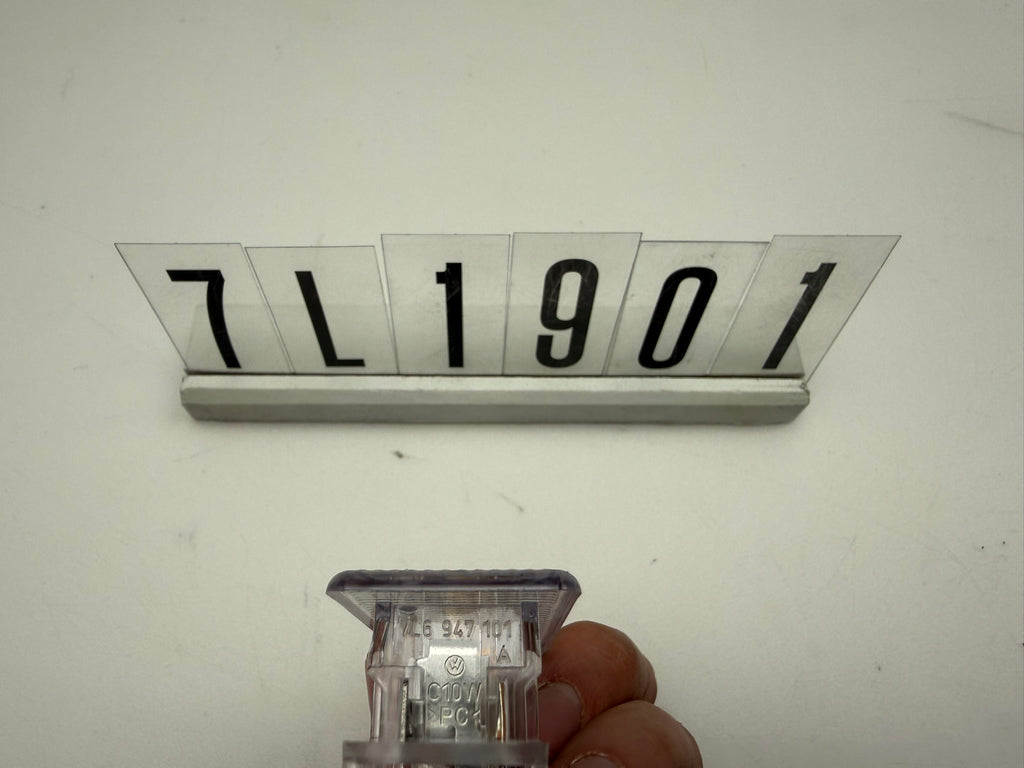 7L6947101, 422, Kofferraumbeleuchtung VW Passat CC, B6, B7, B8 |Limo + Variant
