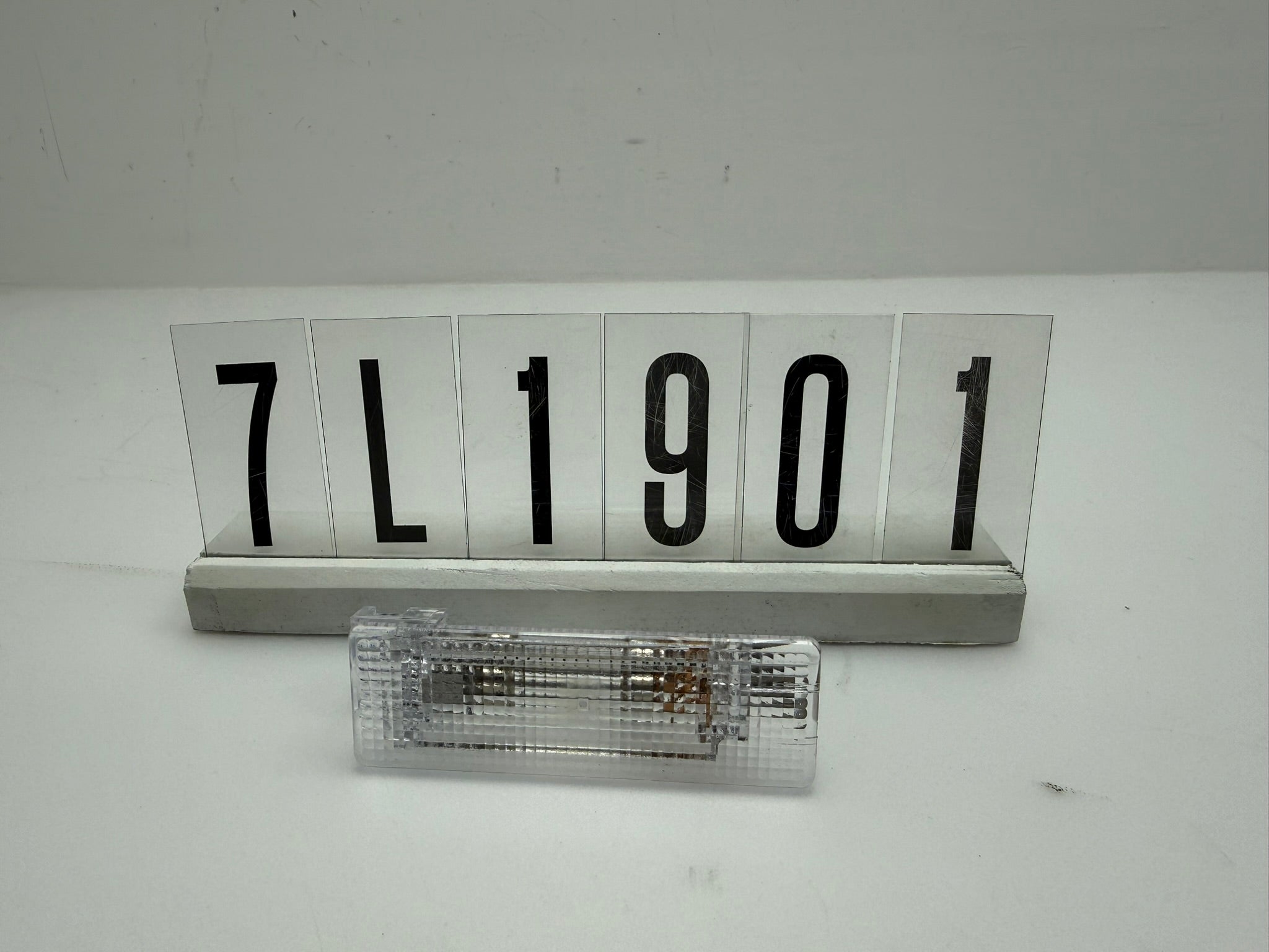 7L6947101, 422, Kofferraumbeleuchtung VW Passat CC, B6, B7, B8 |Limo + Variant