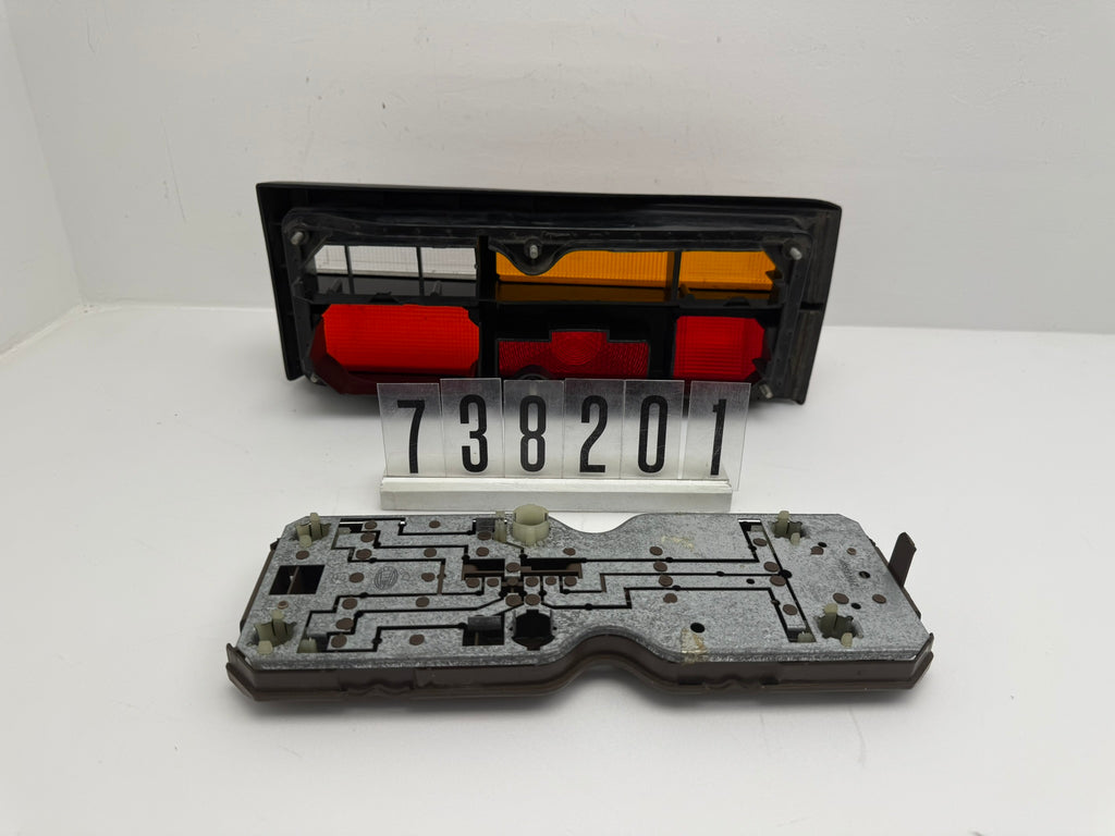 431945217A, 431, Audi 100 Typ43 Rückleuchte links