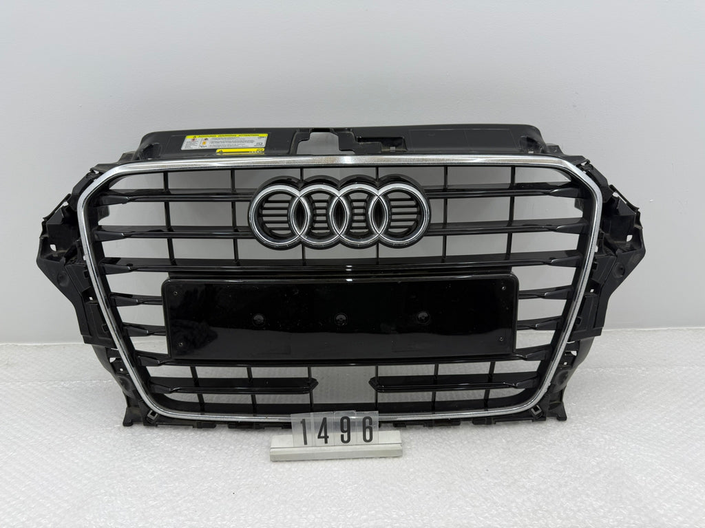 8V3853651A, 1496, Audi A3 S3 8V Kühlergrill Original