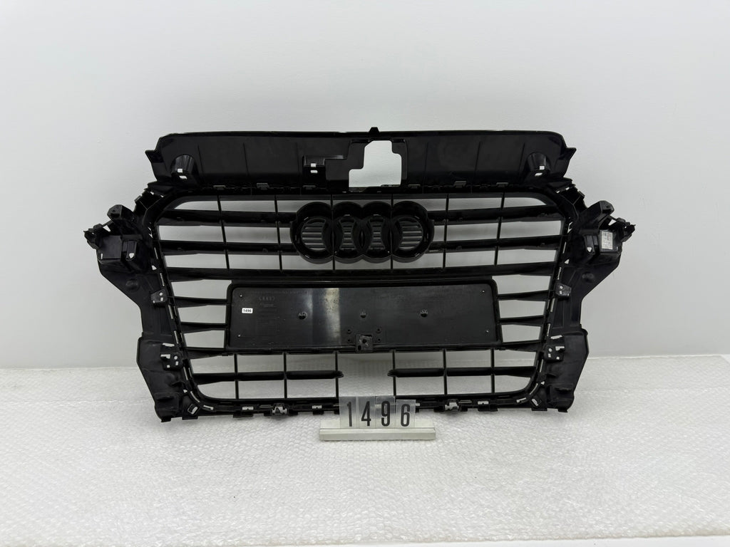 8V3853651A, 1496, Audi A3 S3 8V Kühlergrill Original