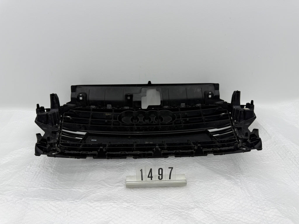 8V3853651, 1497, Audi A3 S3 8P Kühlergrill Vorne