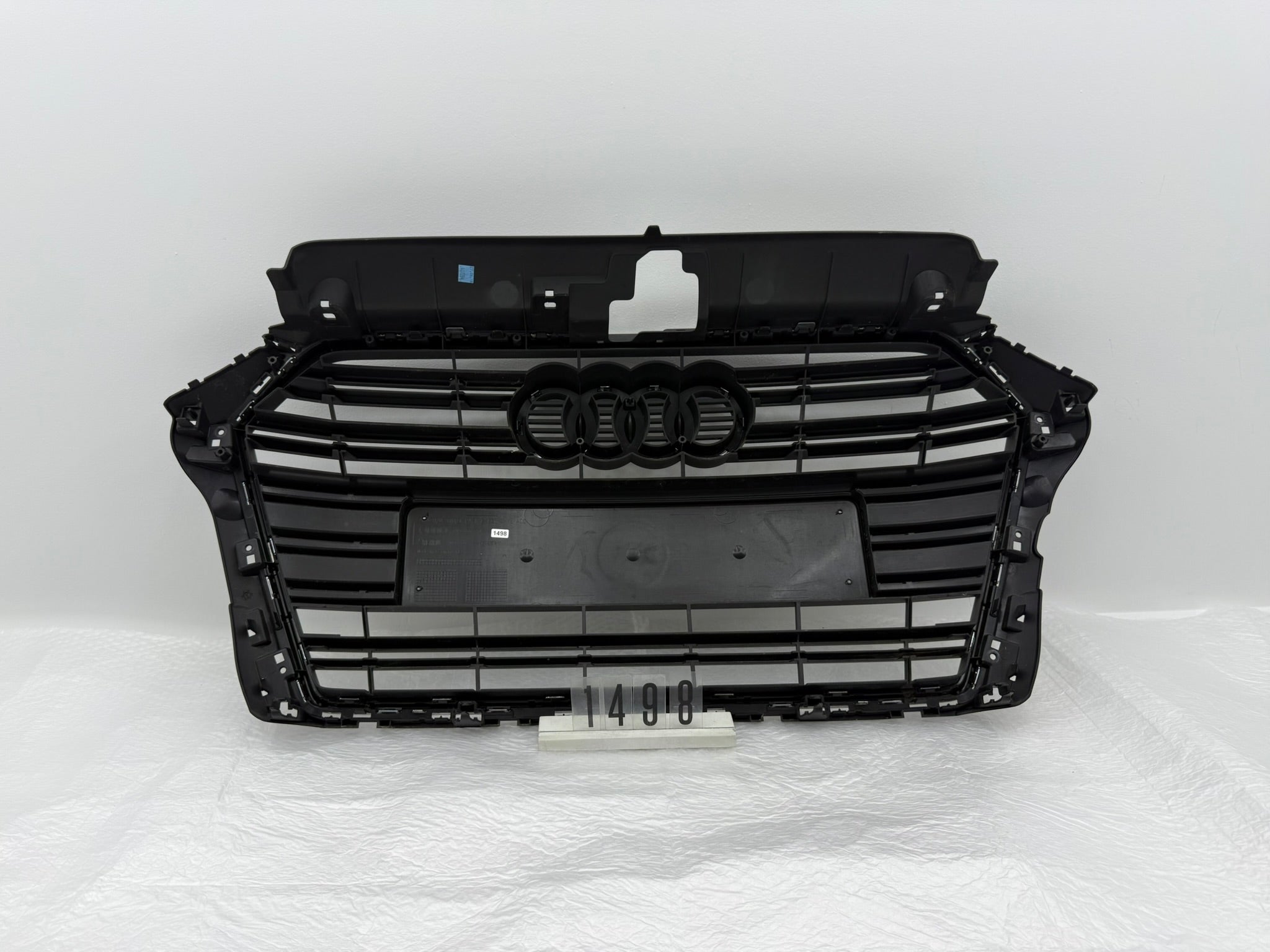 8V3853651AA, 1498, Audi A3 S3 8V Kühlergrill 8V3853651AA