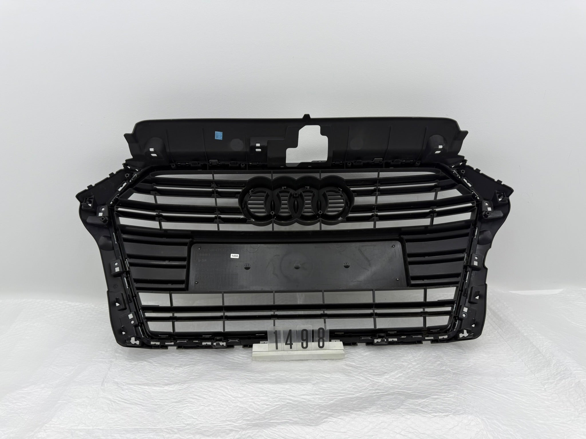 8V3853651AA, 1498, Audi A3 S3 8V Kühlergrill 8V3853651AA