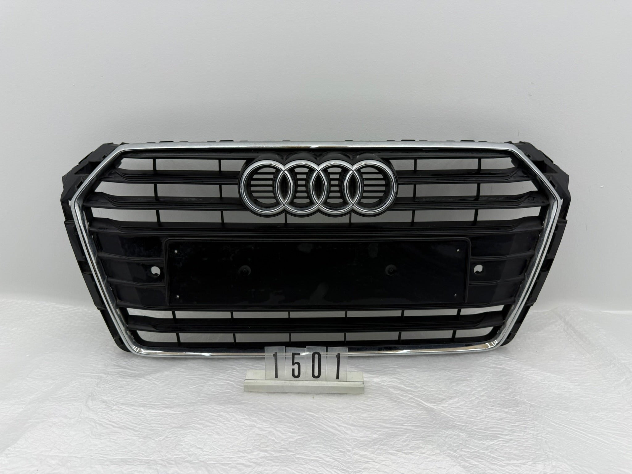 8W0853651, 1501, Audi A4 S4 B9 Kühlergrill