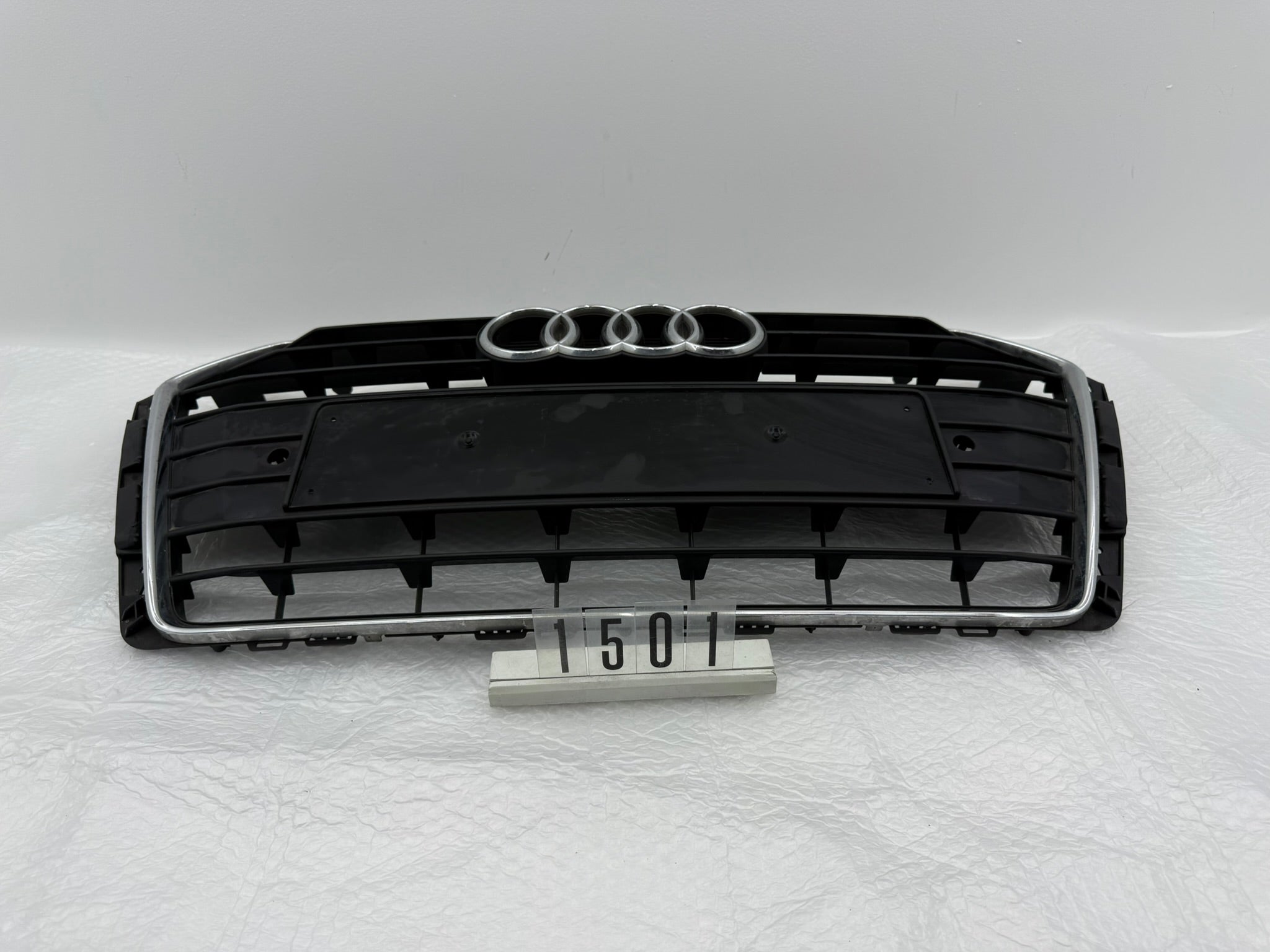 8W0853651, 1501, Audi A4 S4 B9 Kühlergrill