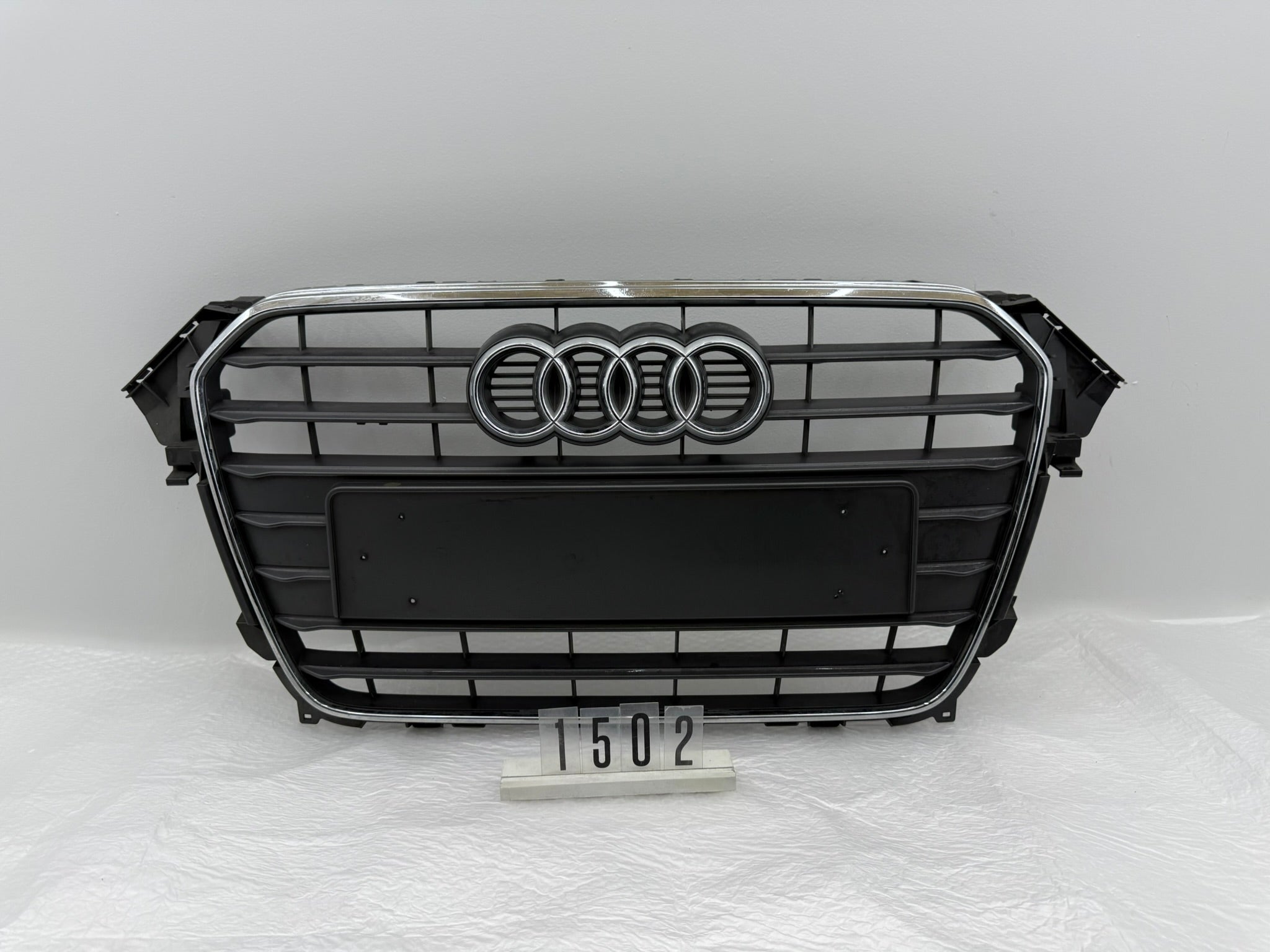 8K0853651E, 1502, Audi A4 8K Grill Kühlergrill