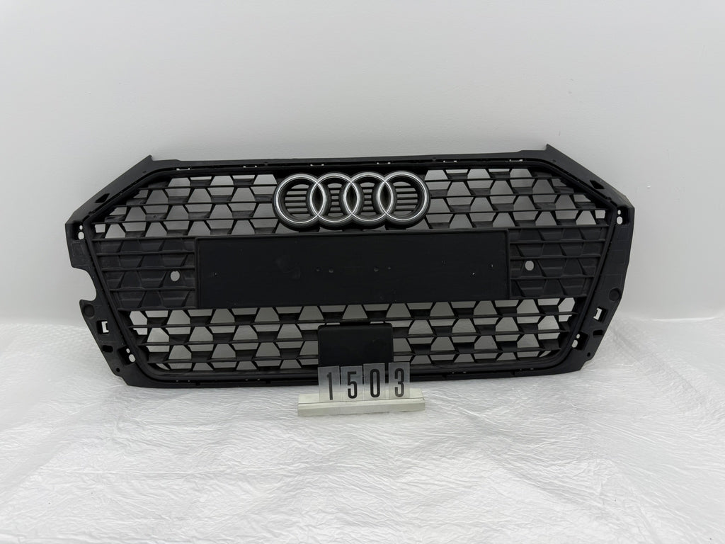 82A853653, 1503, Audi A1 Kühlergrill