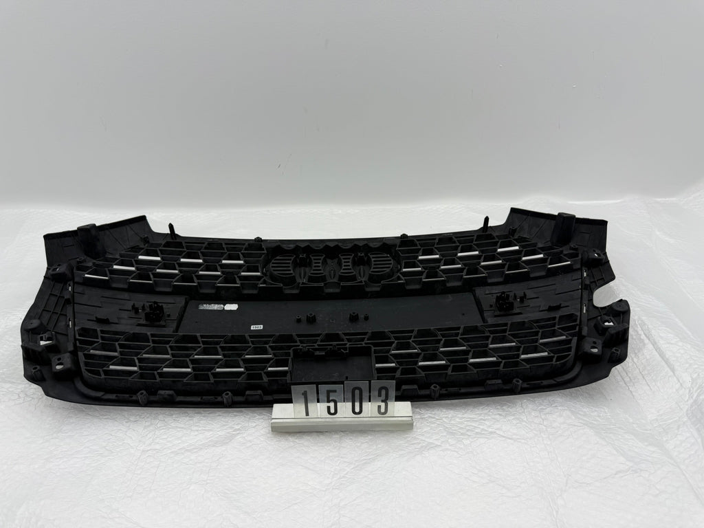 82A853653, 1503, Audi A1 Kühlergrill