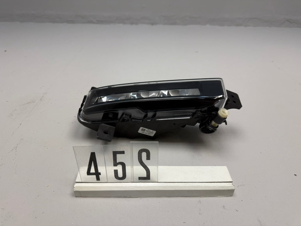 1132.002R, 452, BMW 2 F45 F46 Nebelscheinwerfer rechts