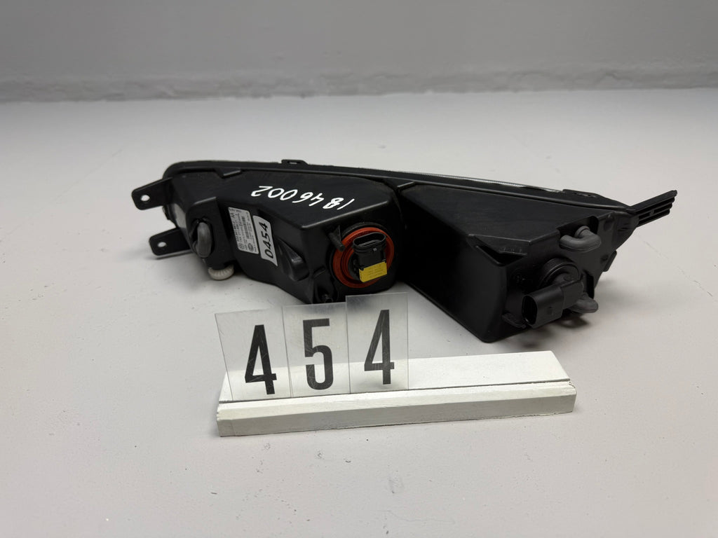 3G0941661J, 454, VW Passat B8 Nebelscheinwerfer links