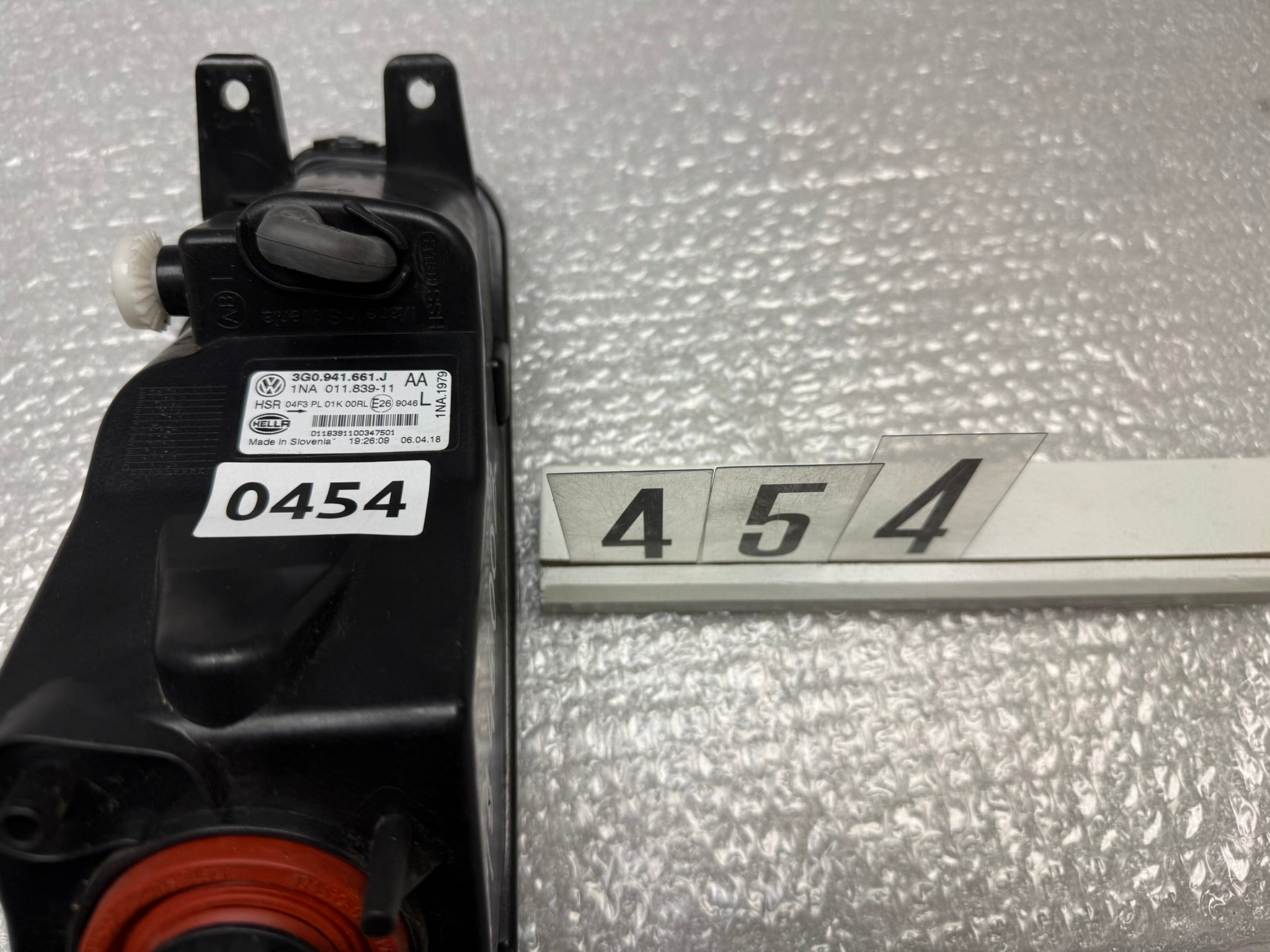 3G0941661J, 454, VW Passat B8 Nebelscheinwerfer links
