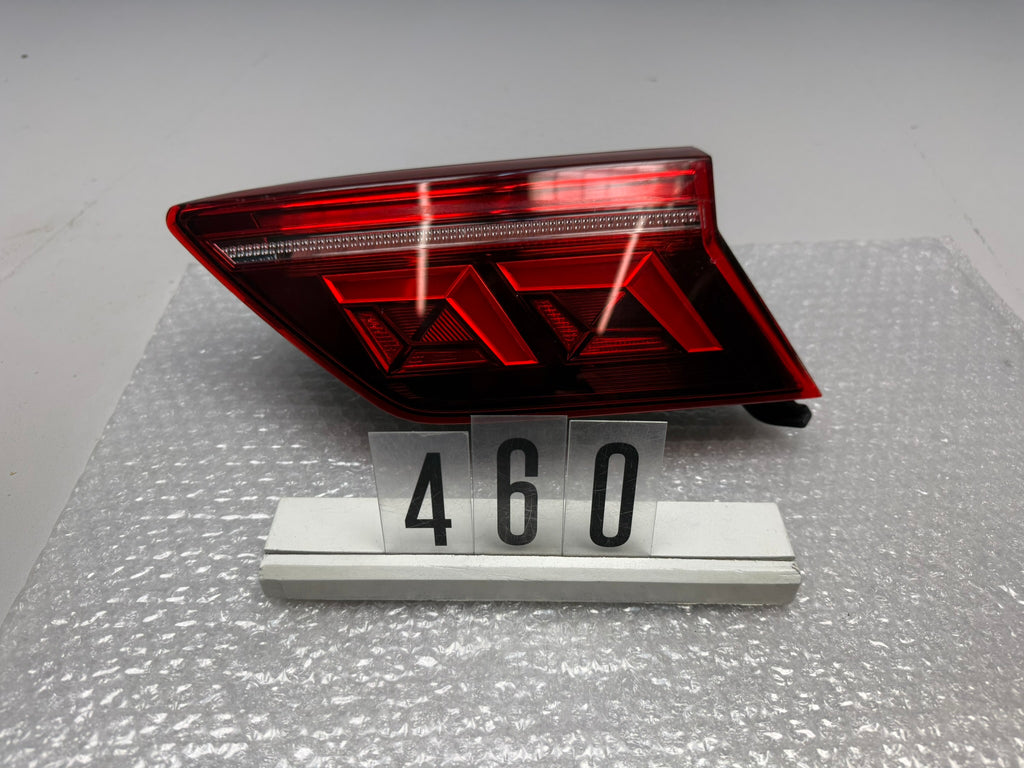5NA945308, 460, VW Tiguan R-Line LED Rückleuchte Rechts