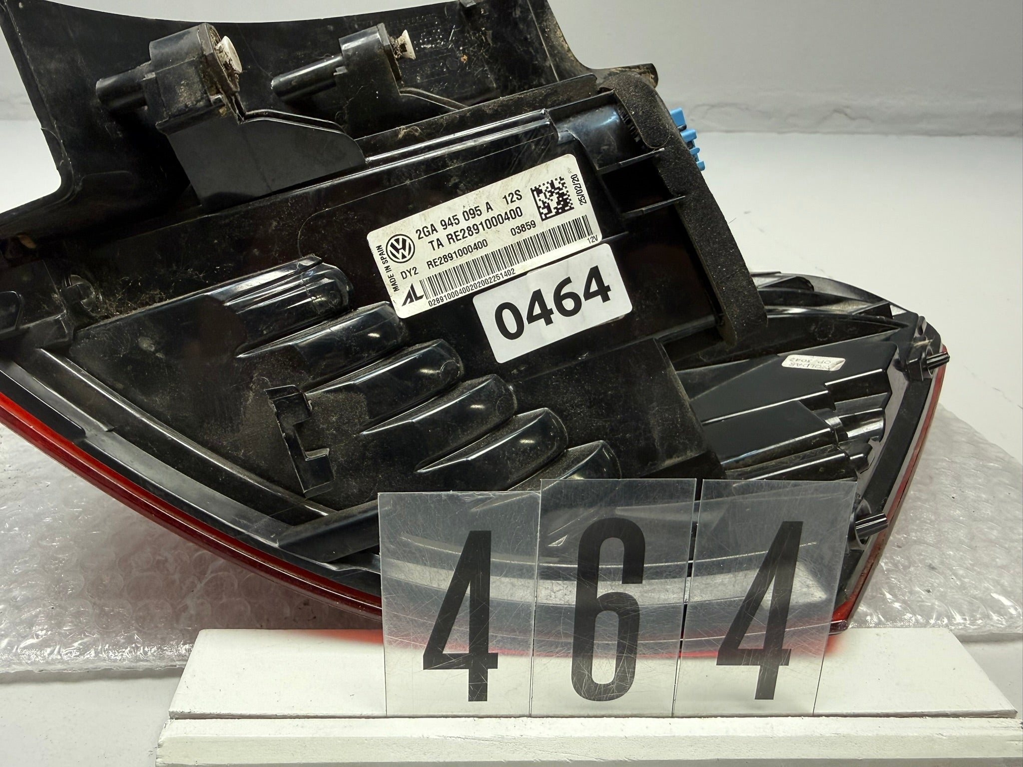 2GA945065A, 464, VW T-Roc A11 Rückleuchte Links