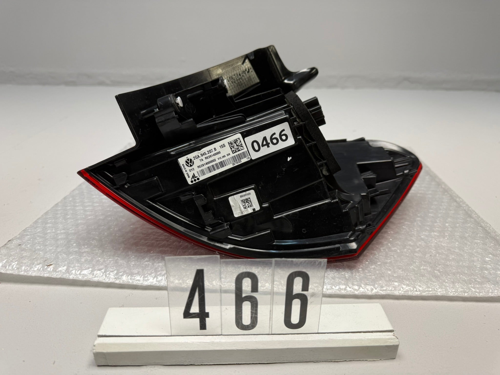 2GA945207B, 466, VW T-Roc Facelift Rückleuchte Links