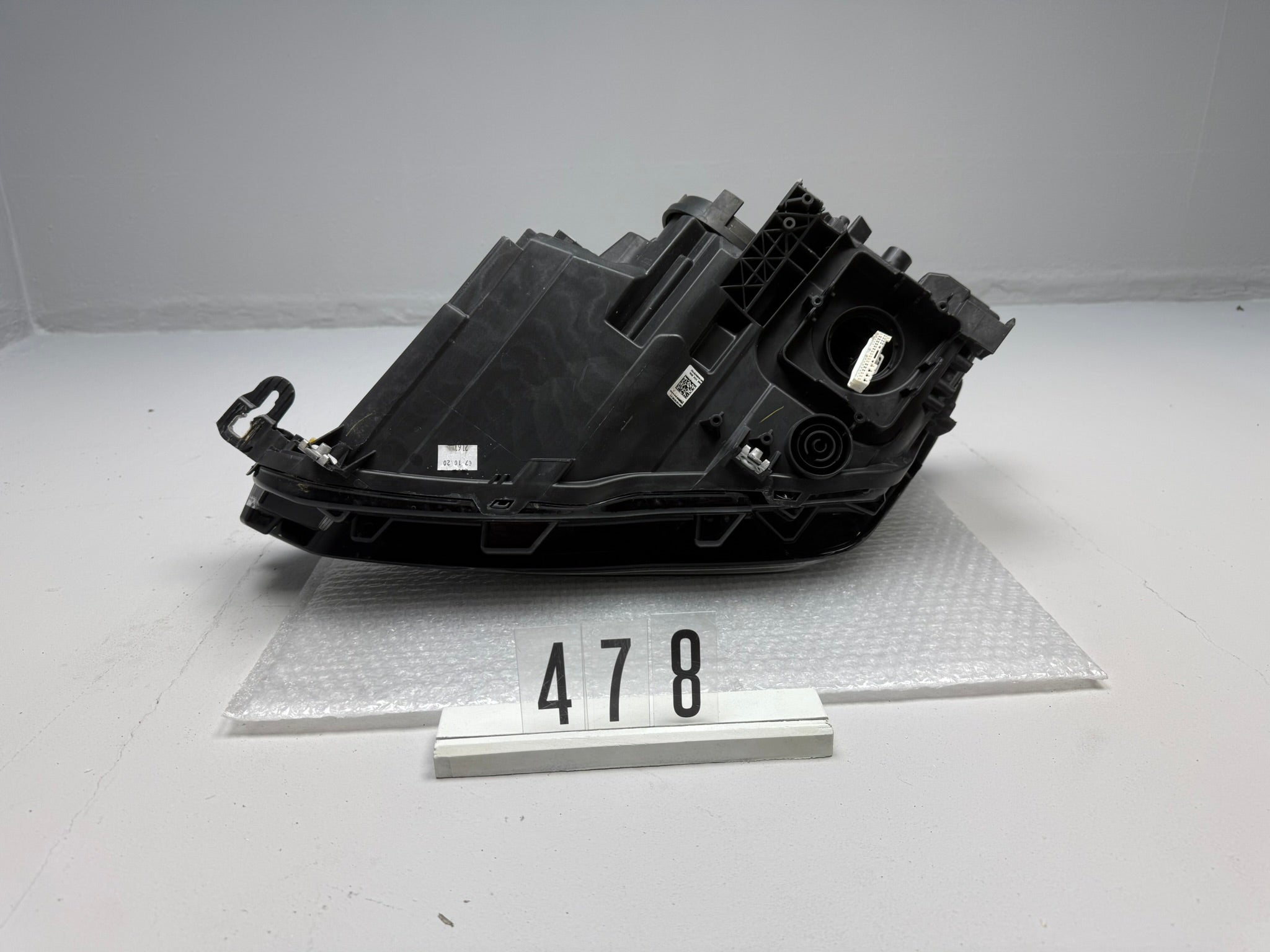 5FJ941006D, 478, Seat Leon Scheinwerfer Headlight Rechts