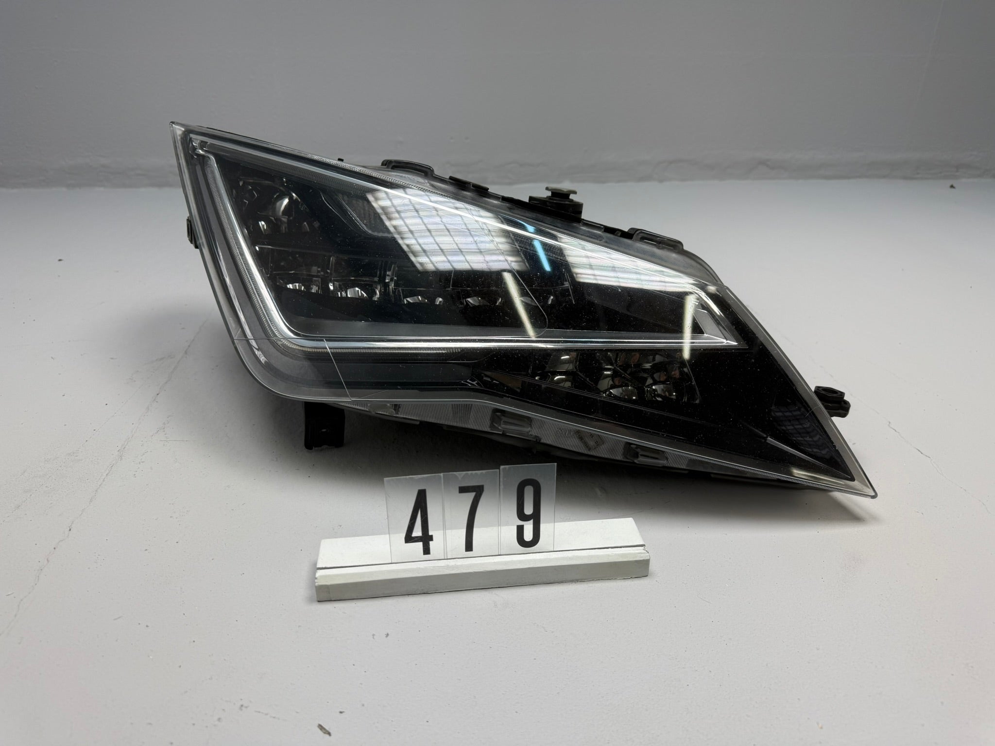 5FJ941008D, 479, Seat Tarraco LED Scheinwerfer Rechts