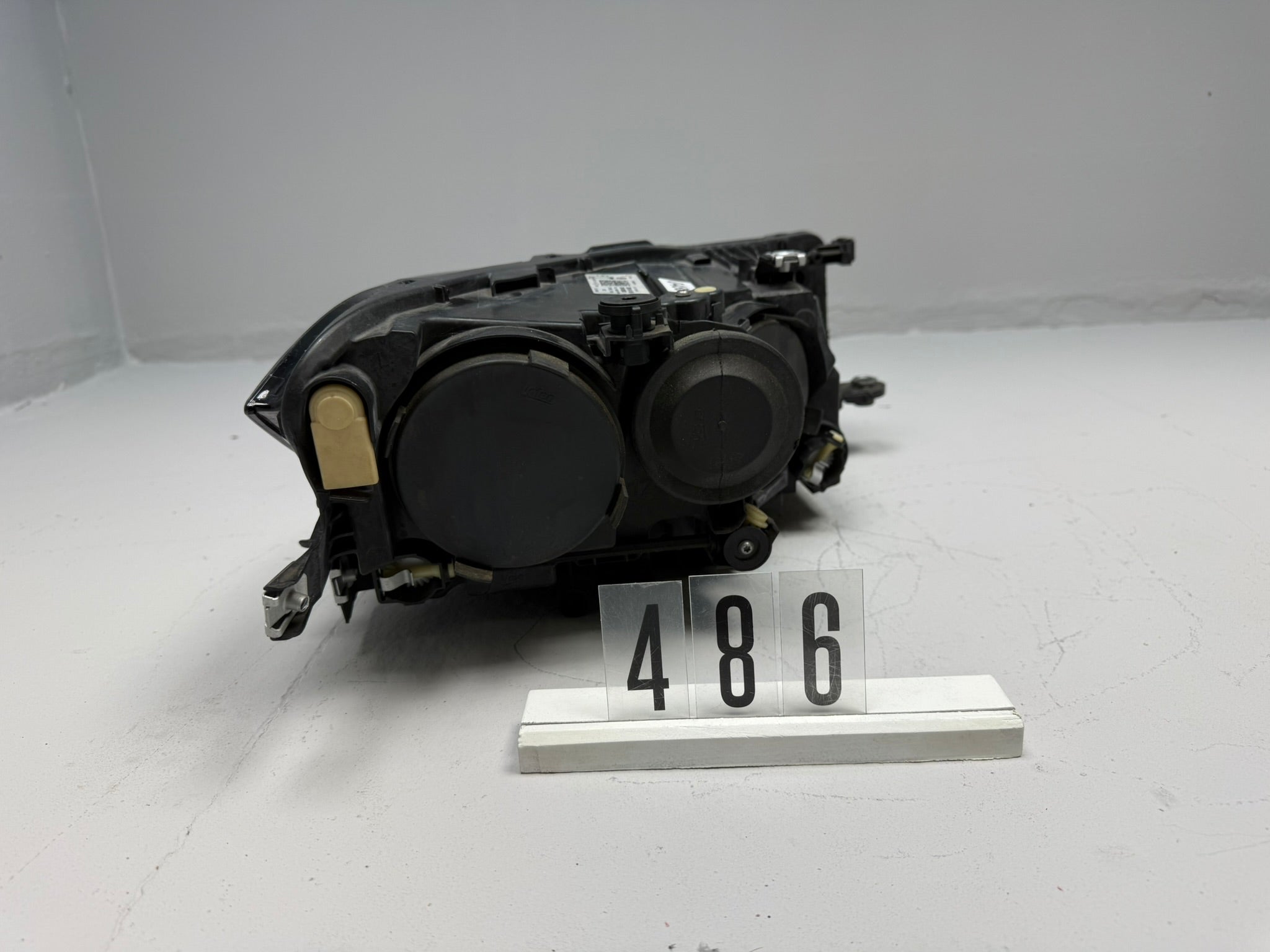 2GM941005A, 486, Original Valeo Scheinwerfer 2GM941005A Links