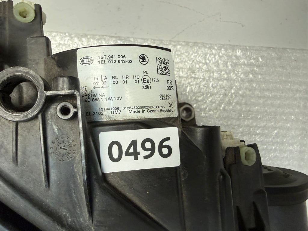 1ST941006, 496, HELLA Hauptscheinwerfer Rechts für SKODA Citigo